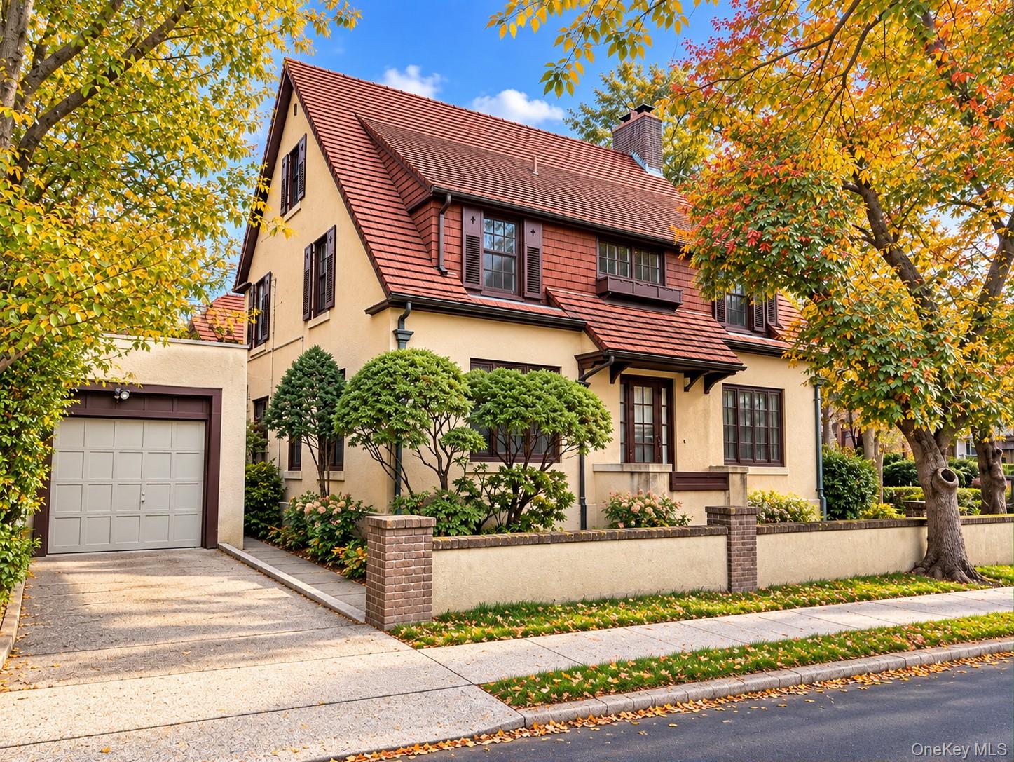 2 Ivy Close – For Sale