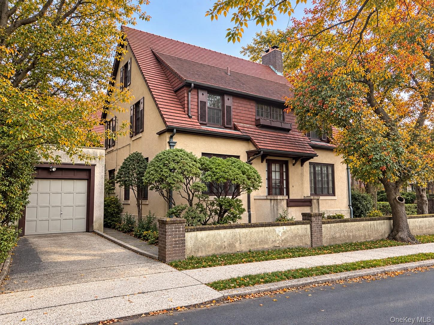 2 Ivy Close – For Sale
