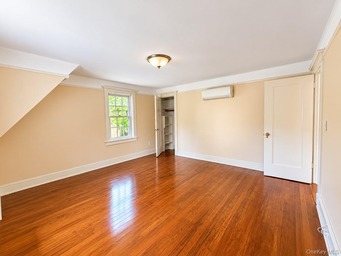2 Ivy Close – For Sale photo 17