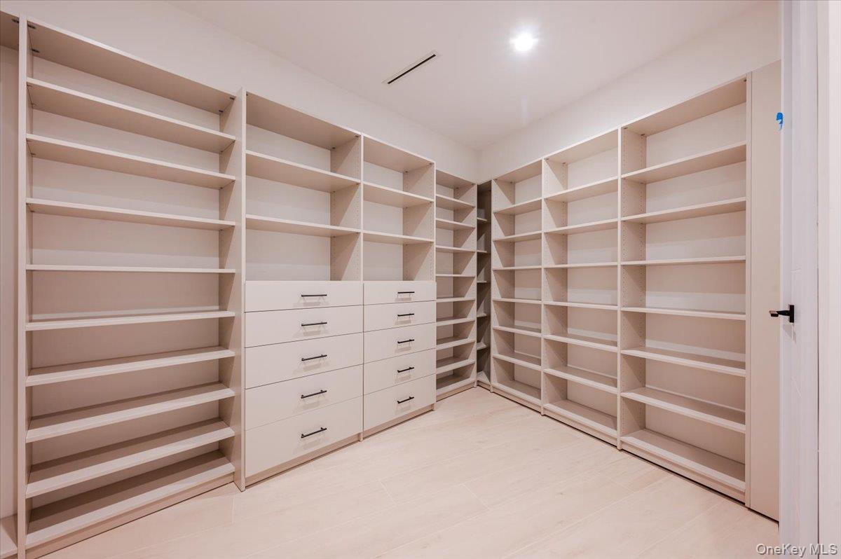 177 Albany Boulevard – For Rent photo 19