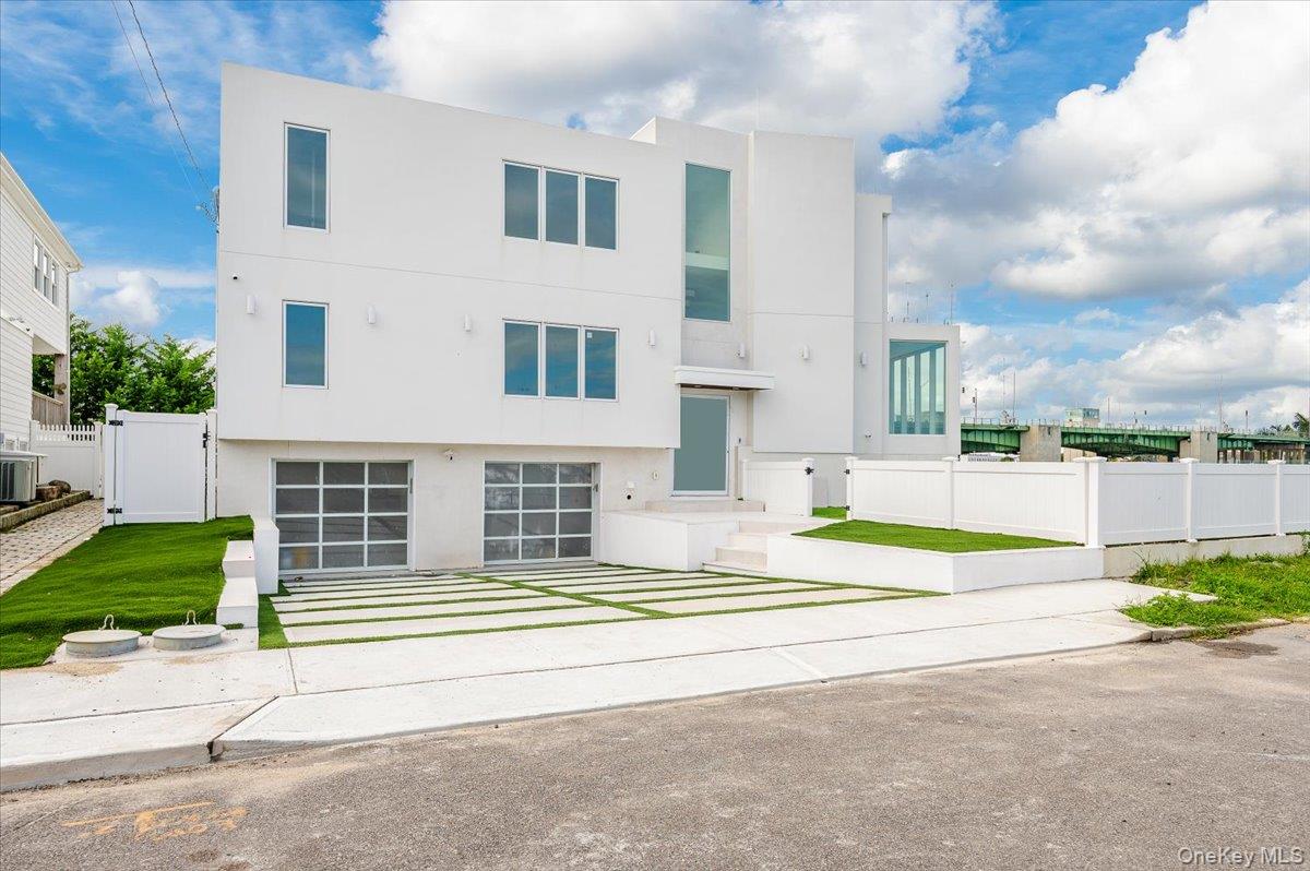 177 Albany Boulevard – For Rent