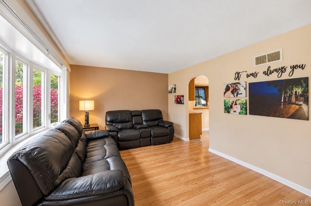 5 Quaker Hill Drive – For Sale photo 2