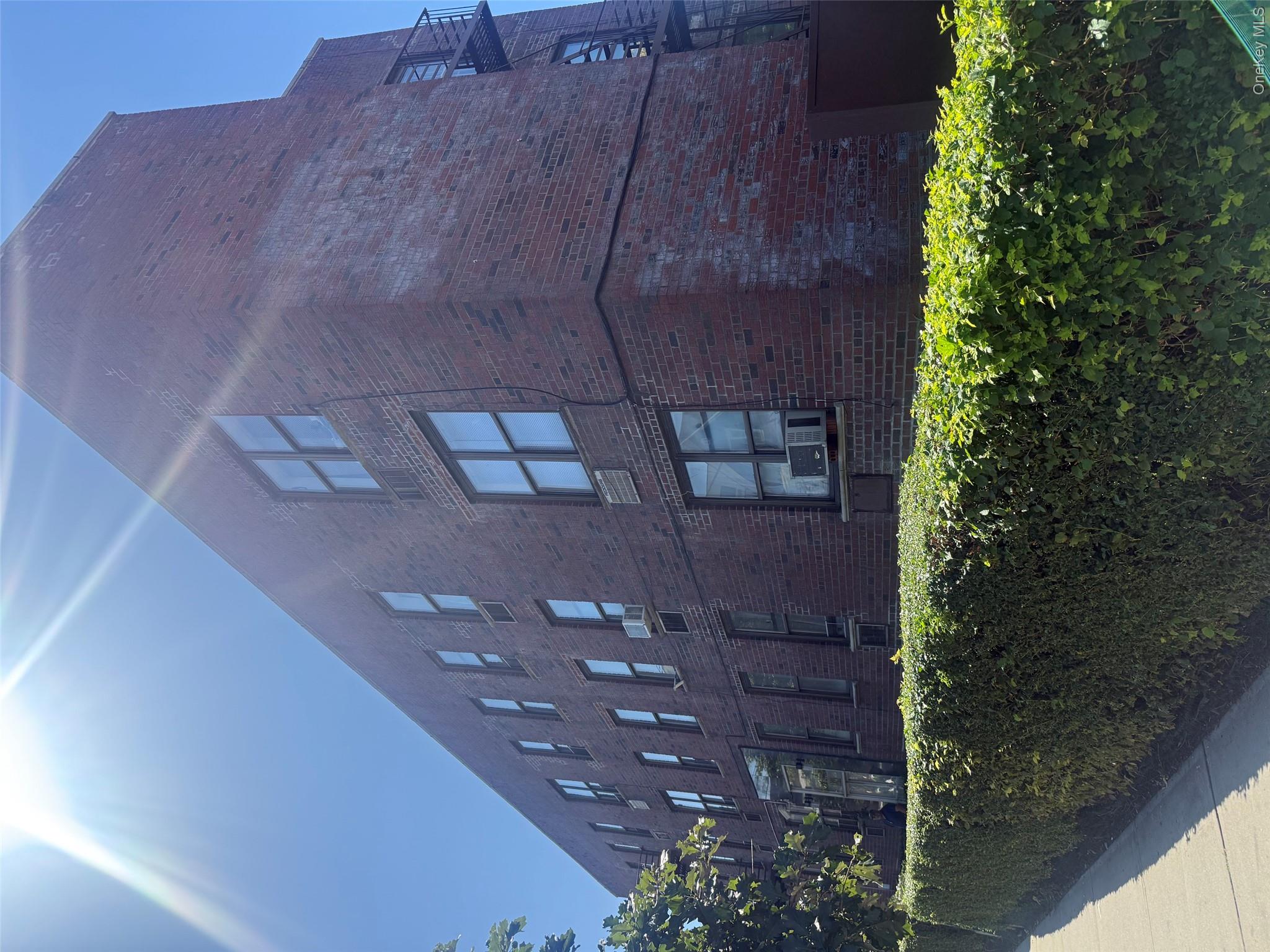 1821 Mahan Avenue – For Sale
