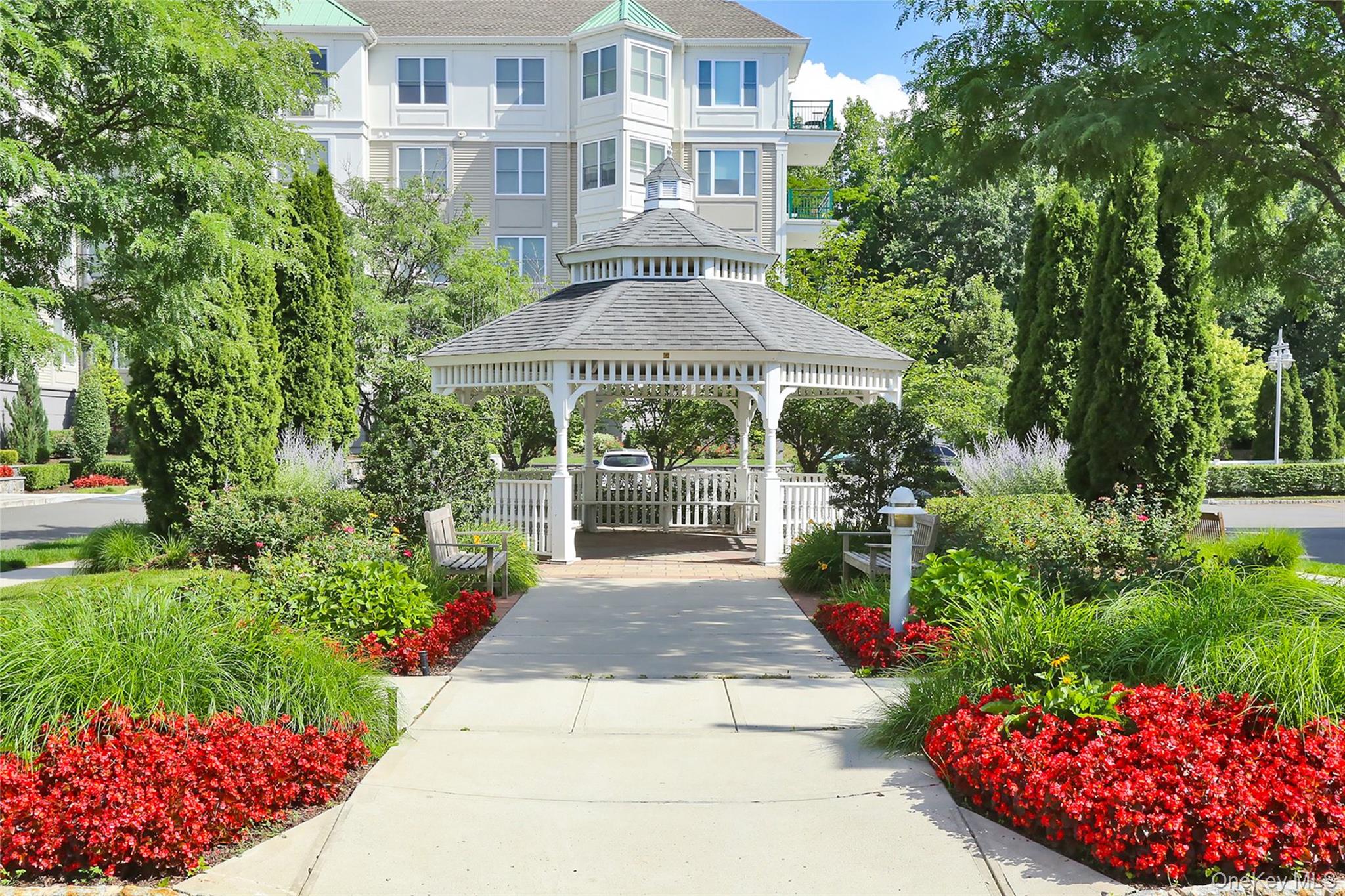 1121 Round Pointe Drive – For Sale photo 42