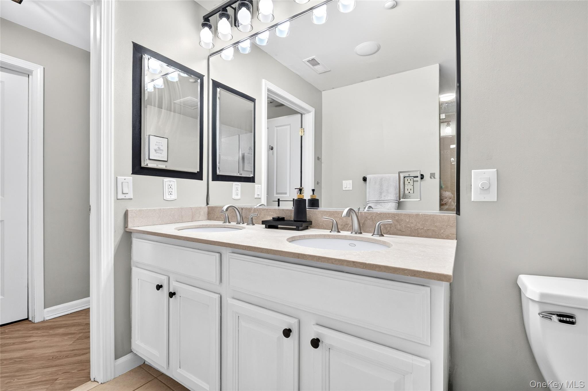 1121 Round Pointe Drive – For Sale photo 29