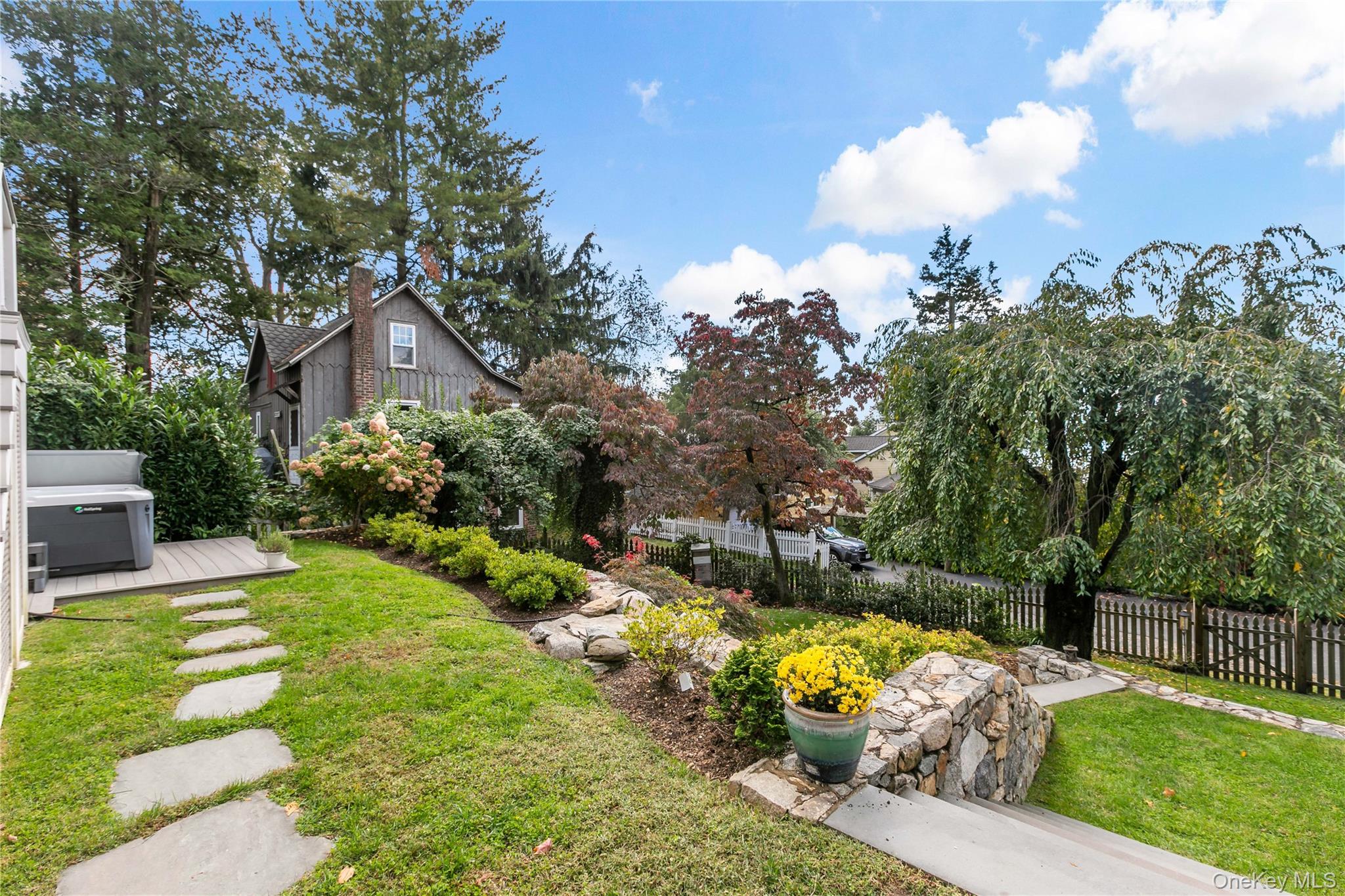 8 Hamilton Avenue – For Sale photo 28