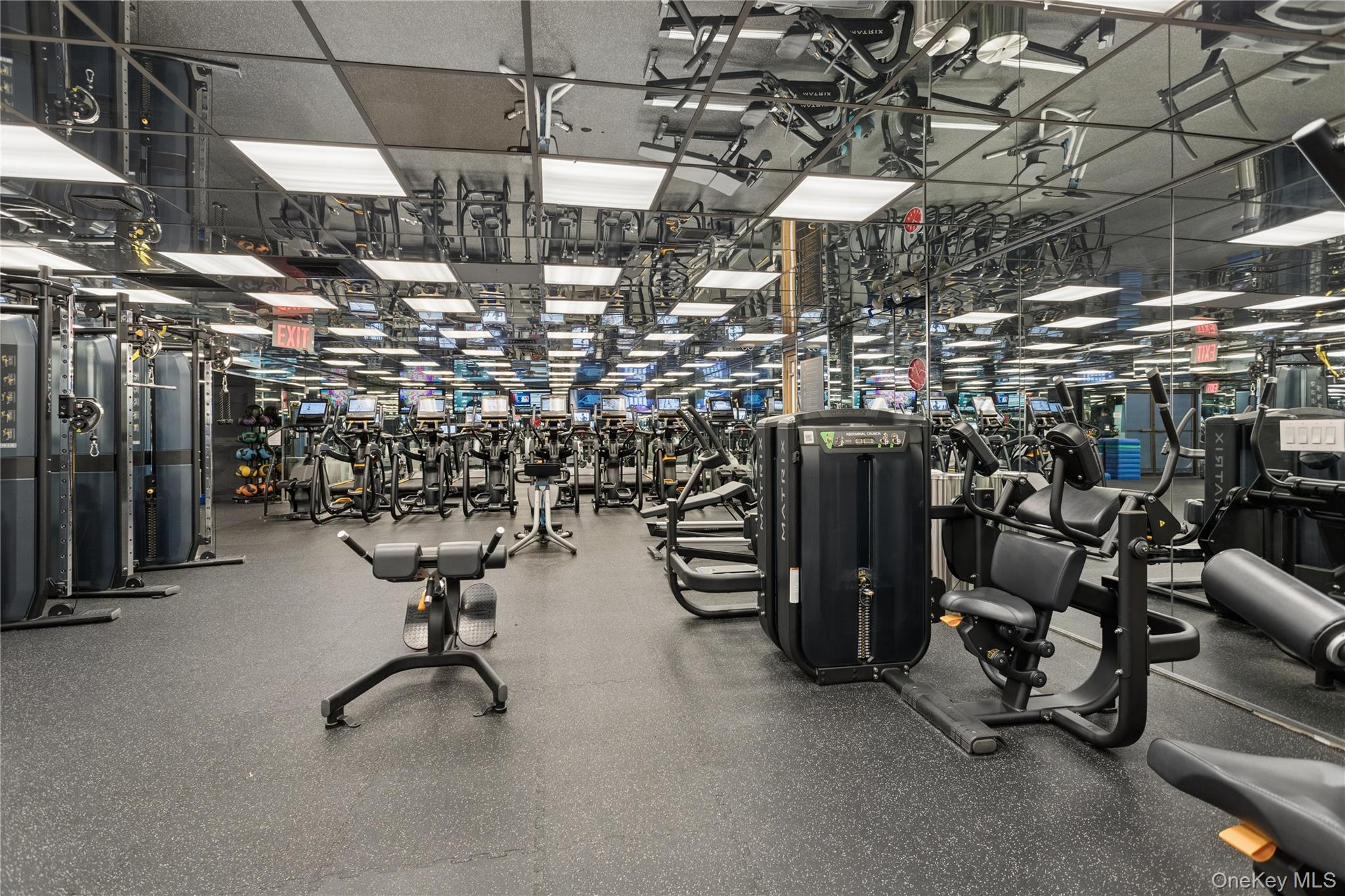 3333 Henry Hudson Parkway, Unit 2A photo 15