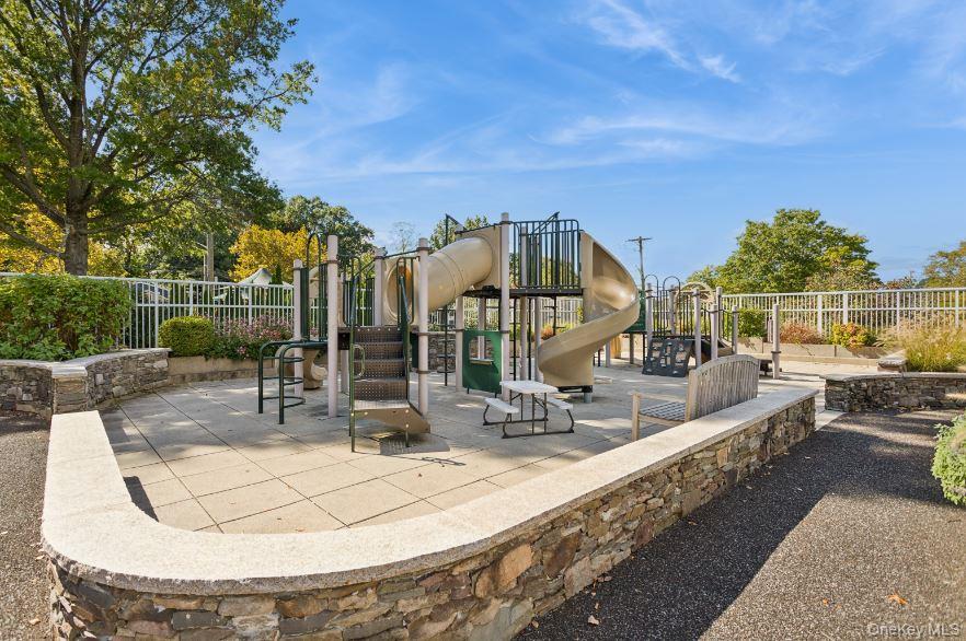 3333 Henry Hudson Parkway, Unit 2A photo 19