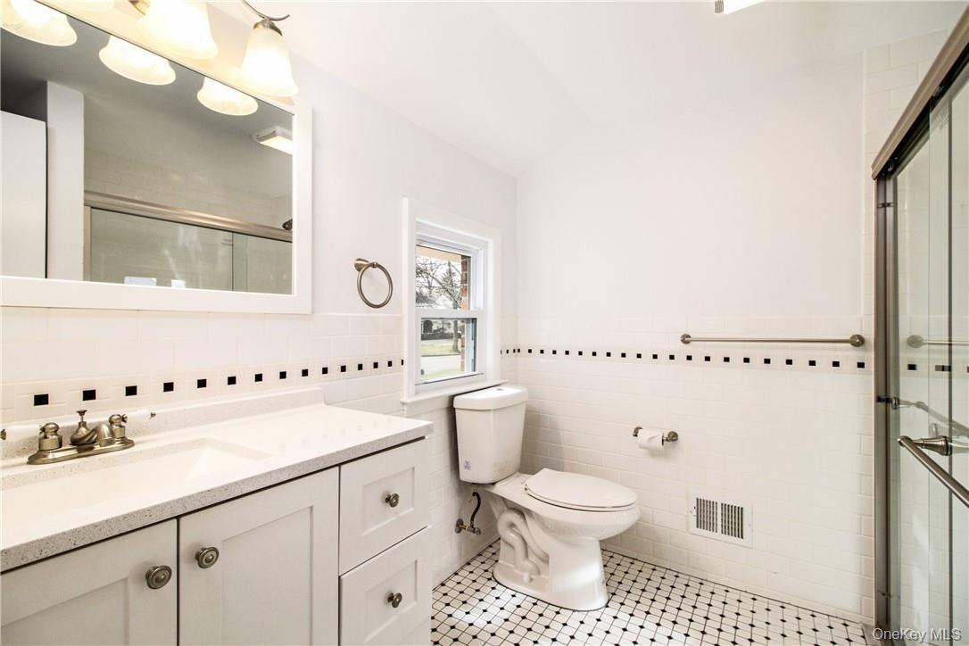 86 Carthage Road – For Rent photo 16
