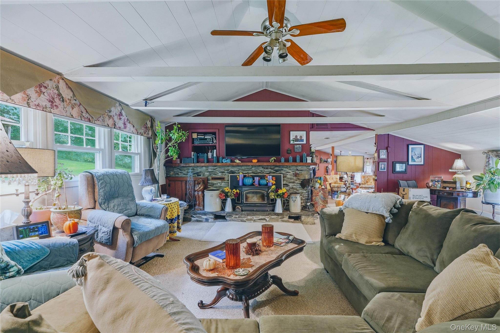 5 Douglas Drive – For Sale photo 7