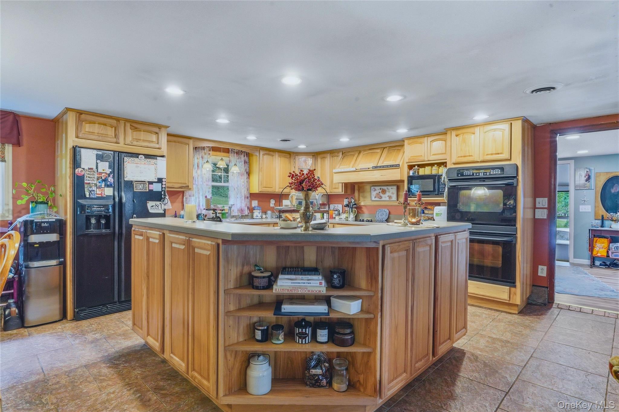 5 Douglas Drive – For Sale photo 12