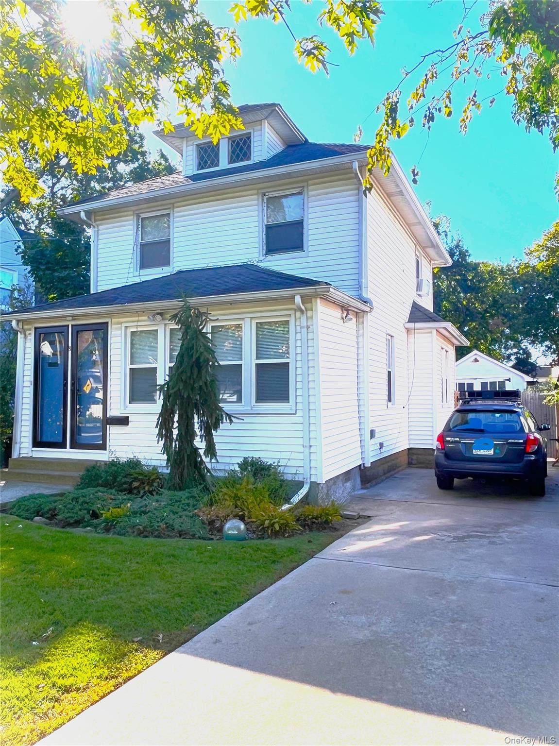 8 Saint Nicholas Street – For Sale