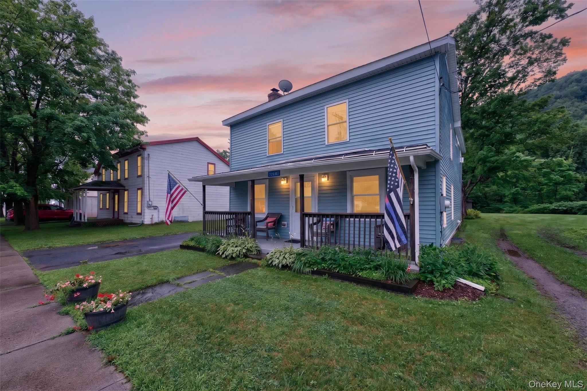 14601 Main Street – For Sale