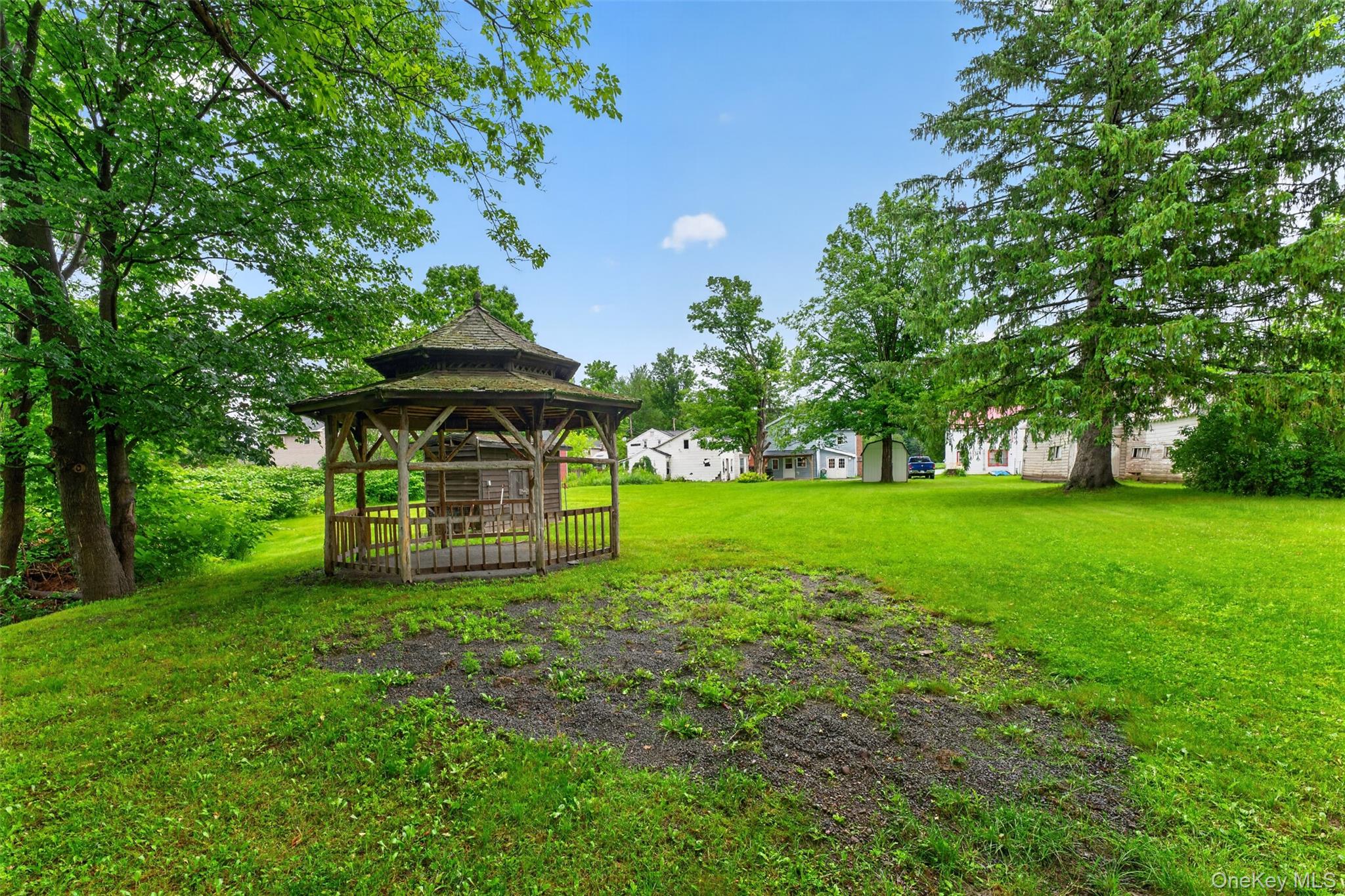 14601 Main Street – For Sale photo 33