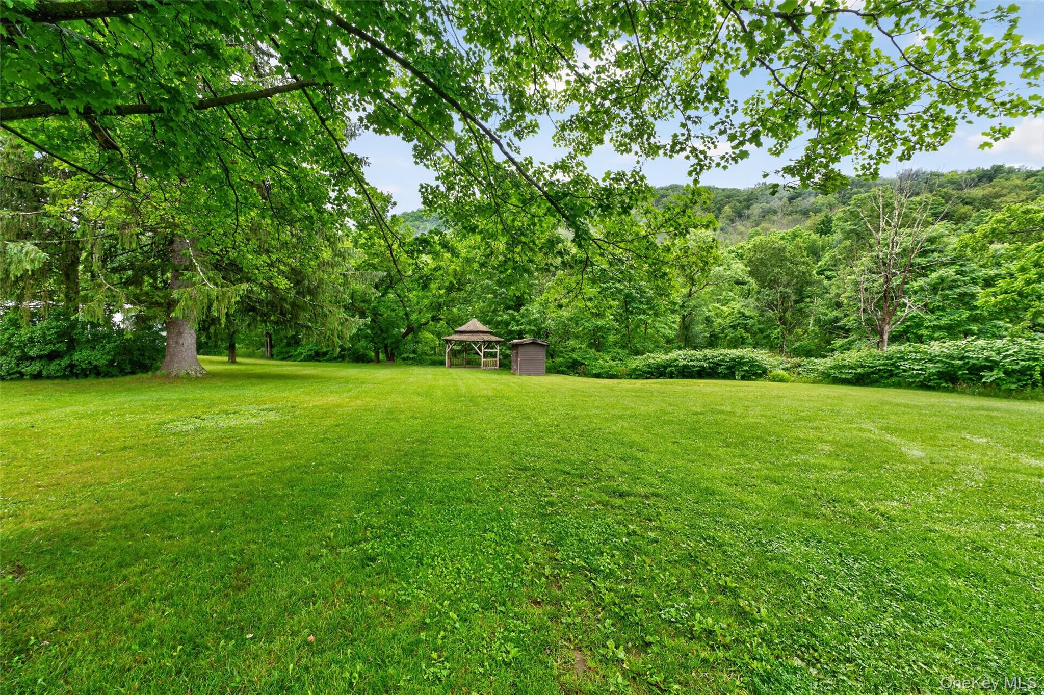 14601 Main Street – For Sale photo 2