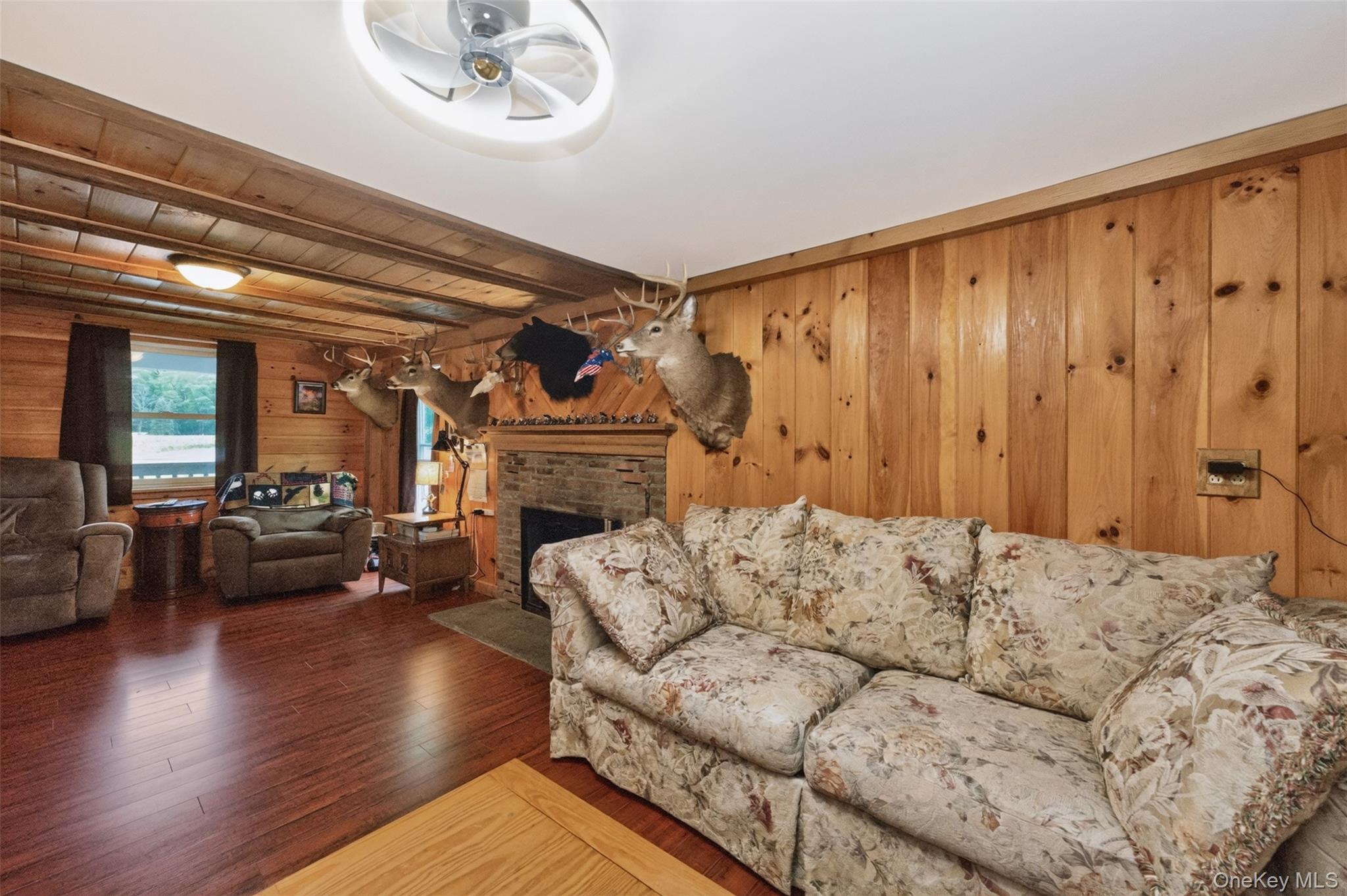 14601 Main Street – For Sale photo 7