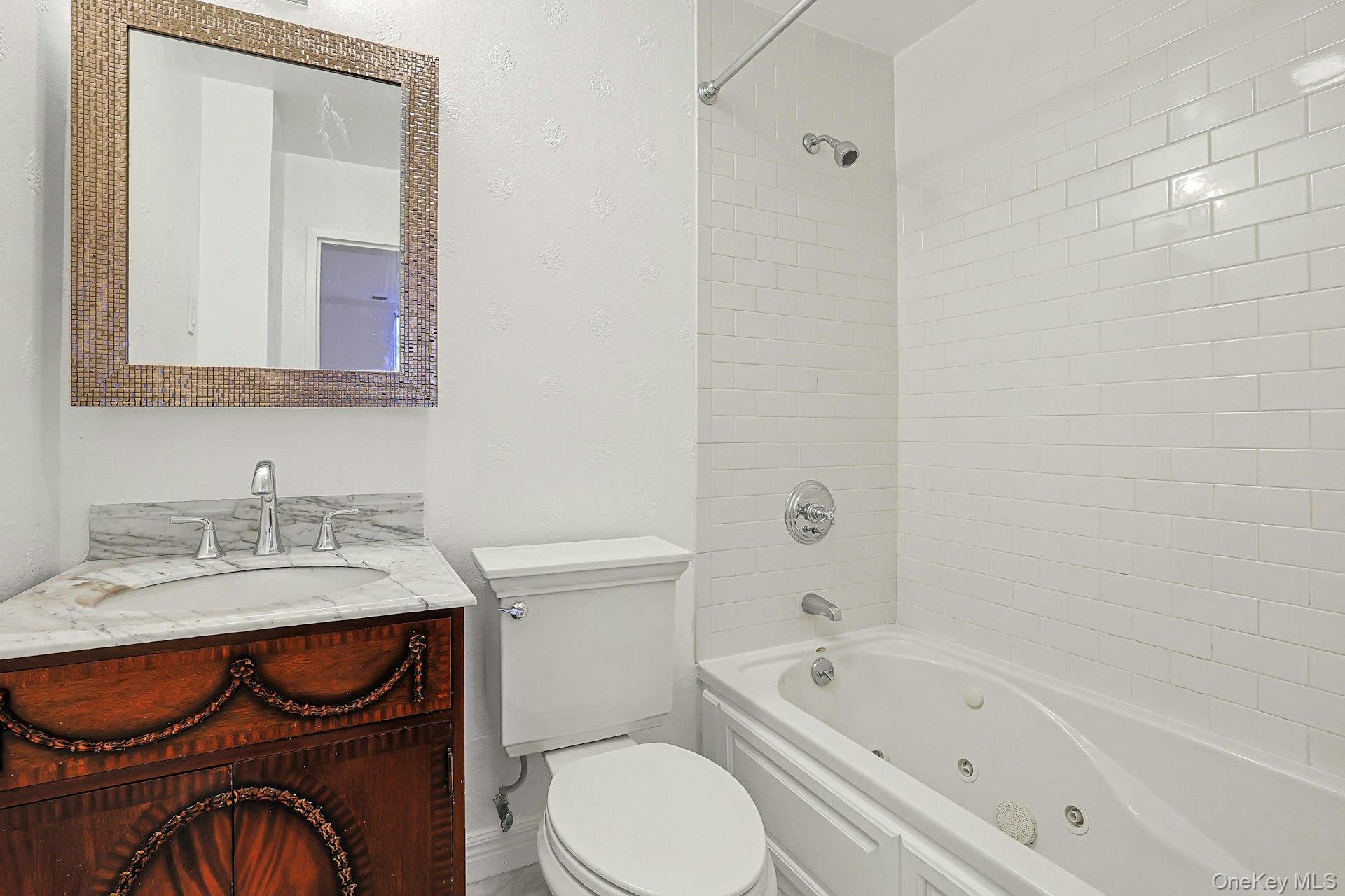 1250 North Avenue, Unit 202 photo 16