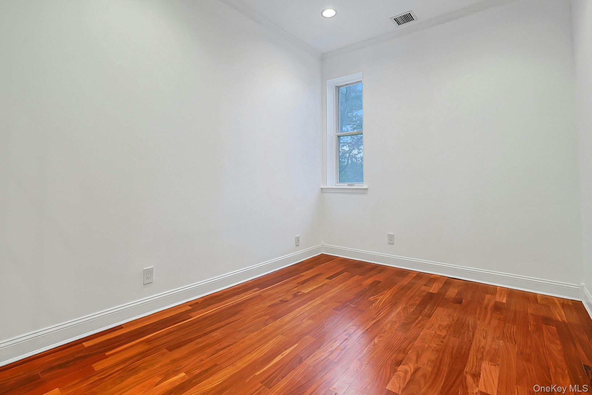 1250 North Avenue, Unit 202 photo 20
