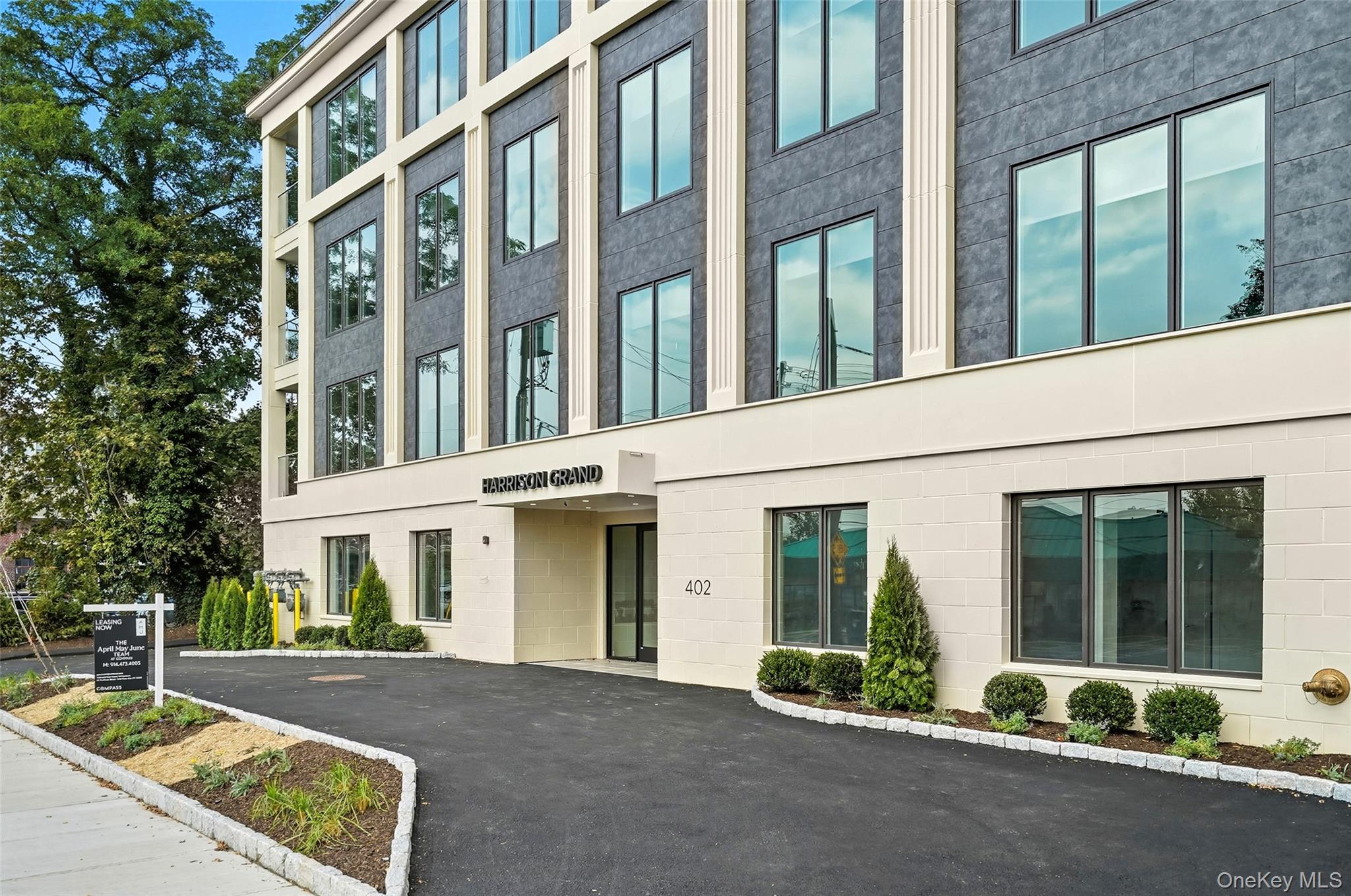 402 Halstead Avenue, Unit PH504 photo 2