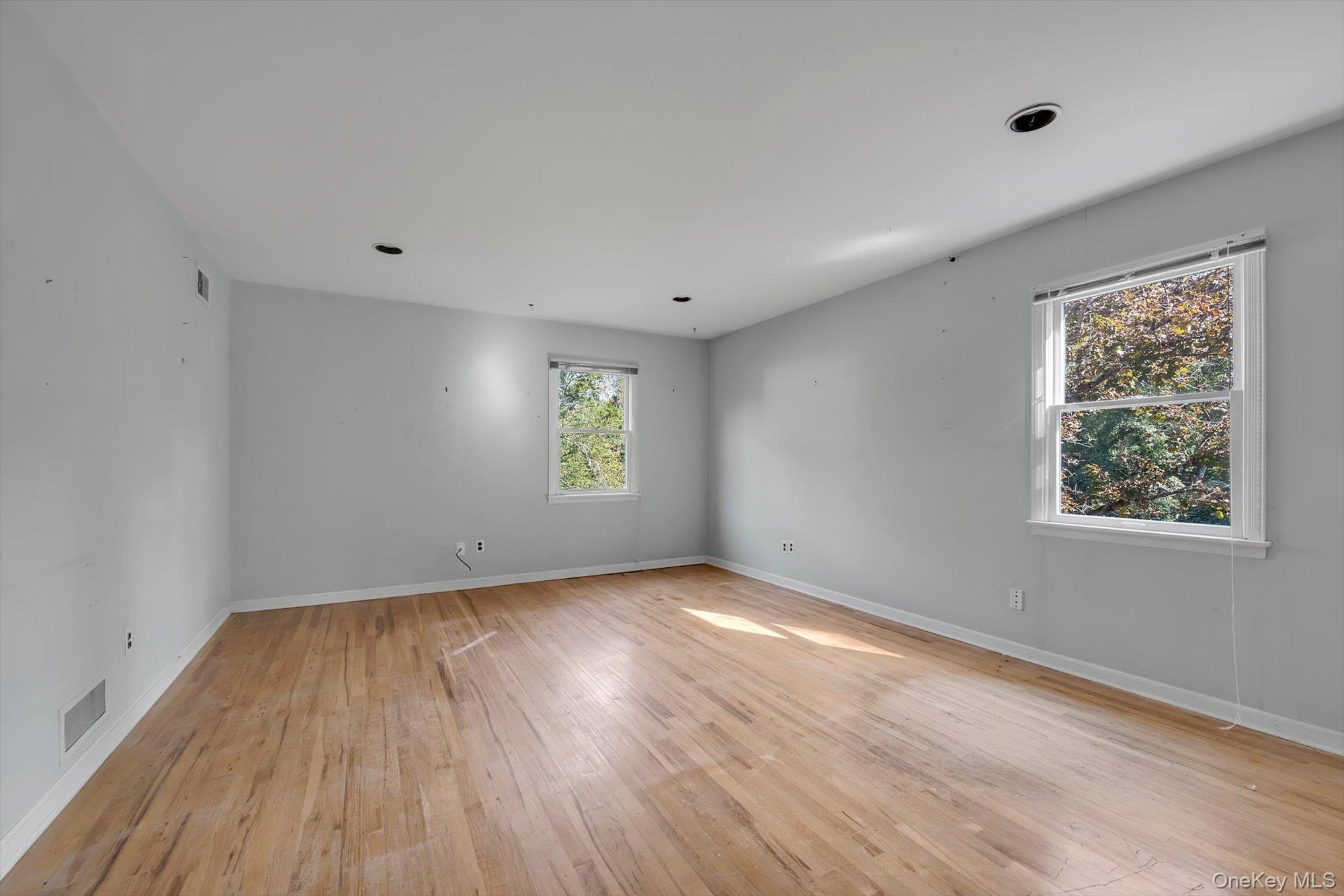 14 Oak Lane – For Rent photo 18