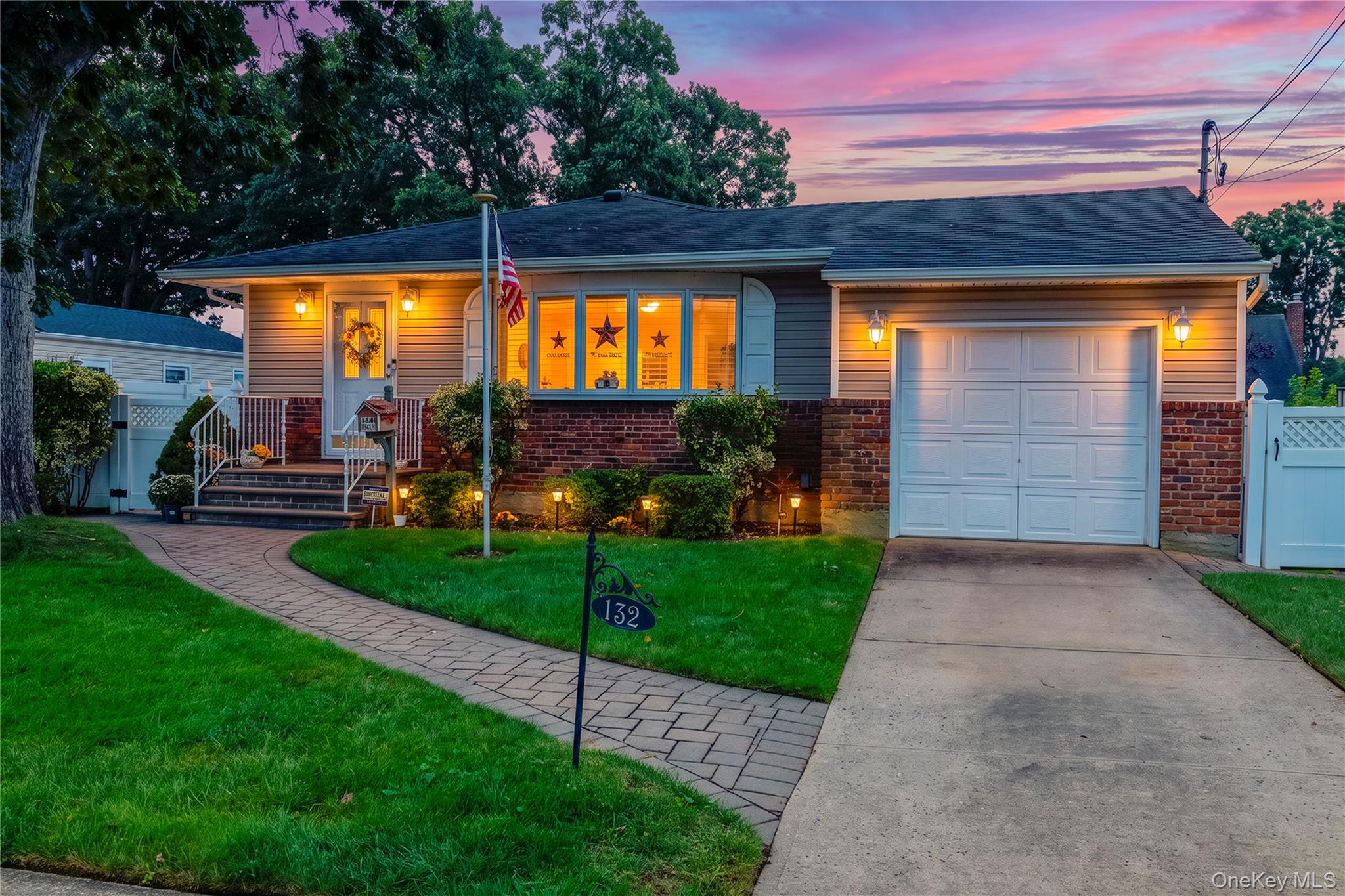 132 Yoakum Avenue – For Sale