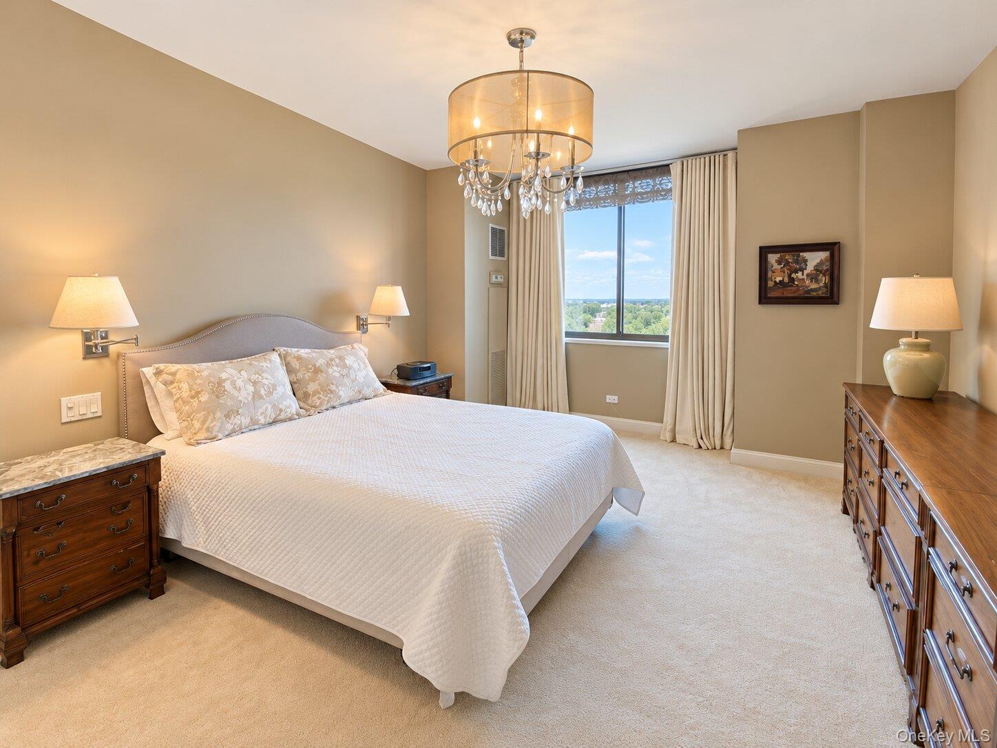 27010 Grand Central Parkway, Unit 28H photo 16
