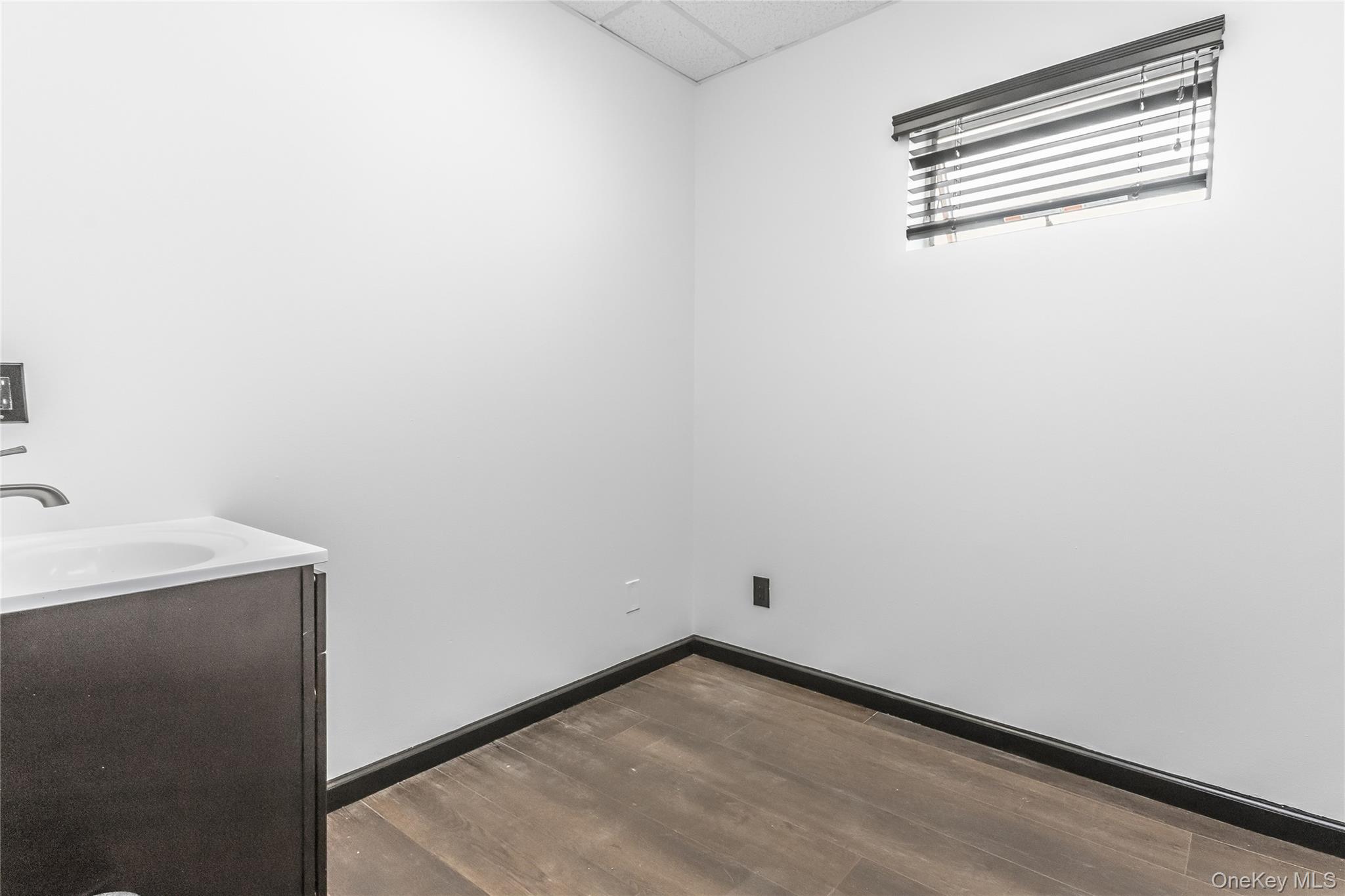 816 Hempstead Turnpike – For Rent photo 13