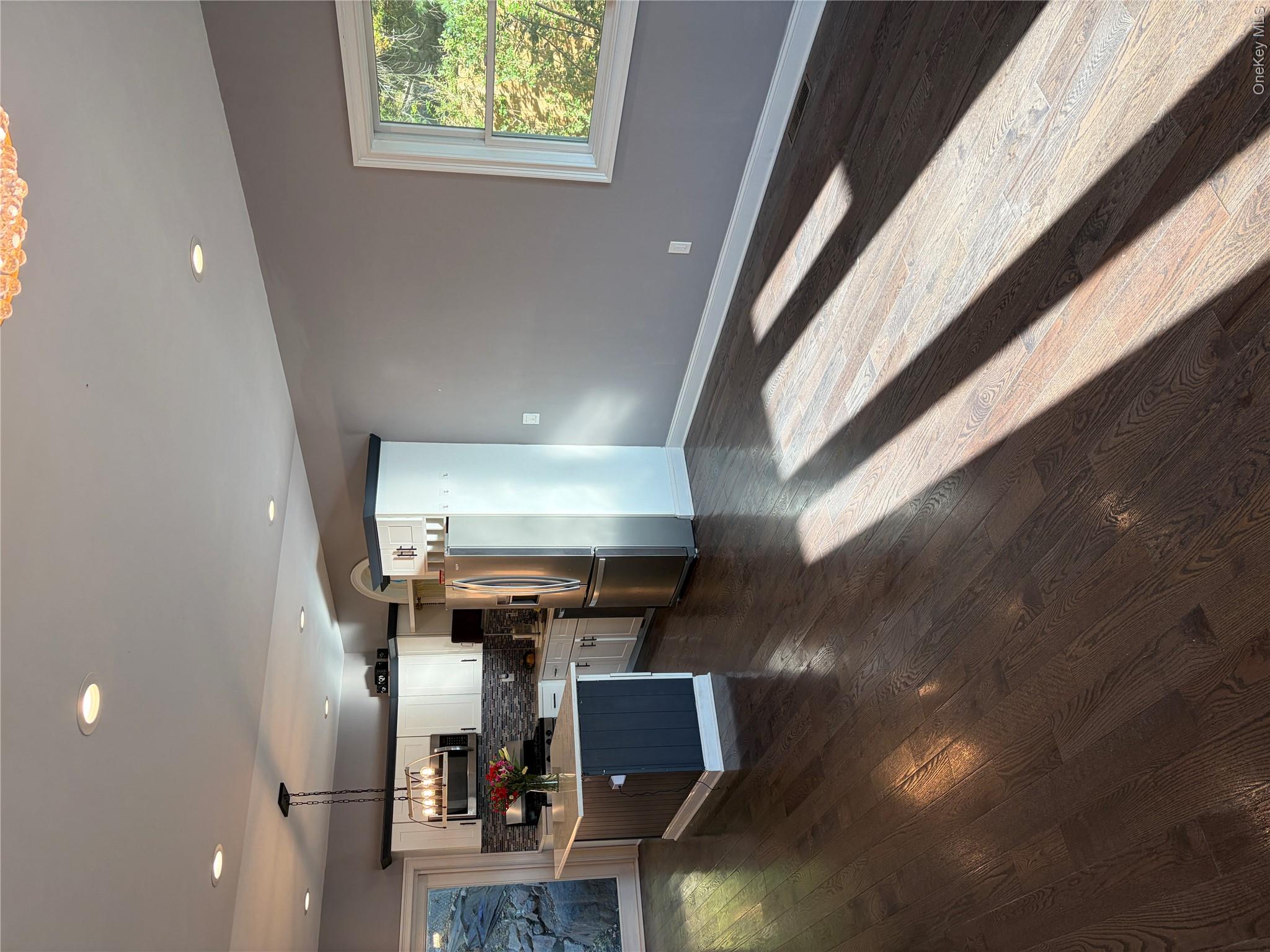 35 James Street – For Sale photo 6