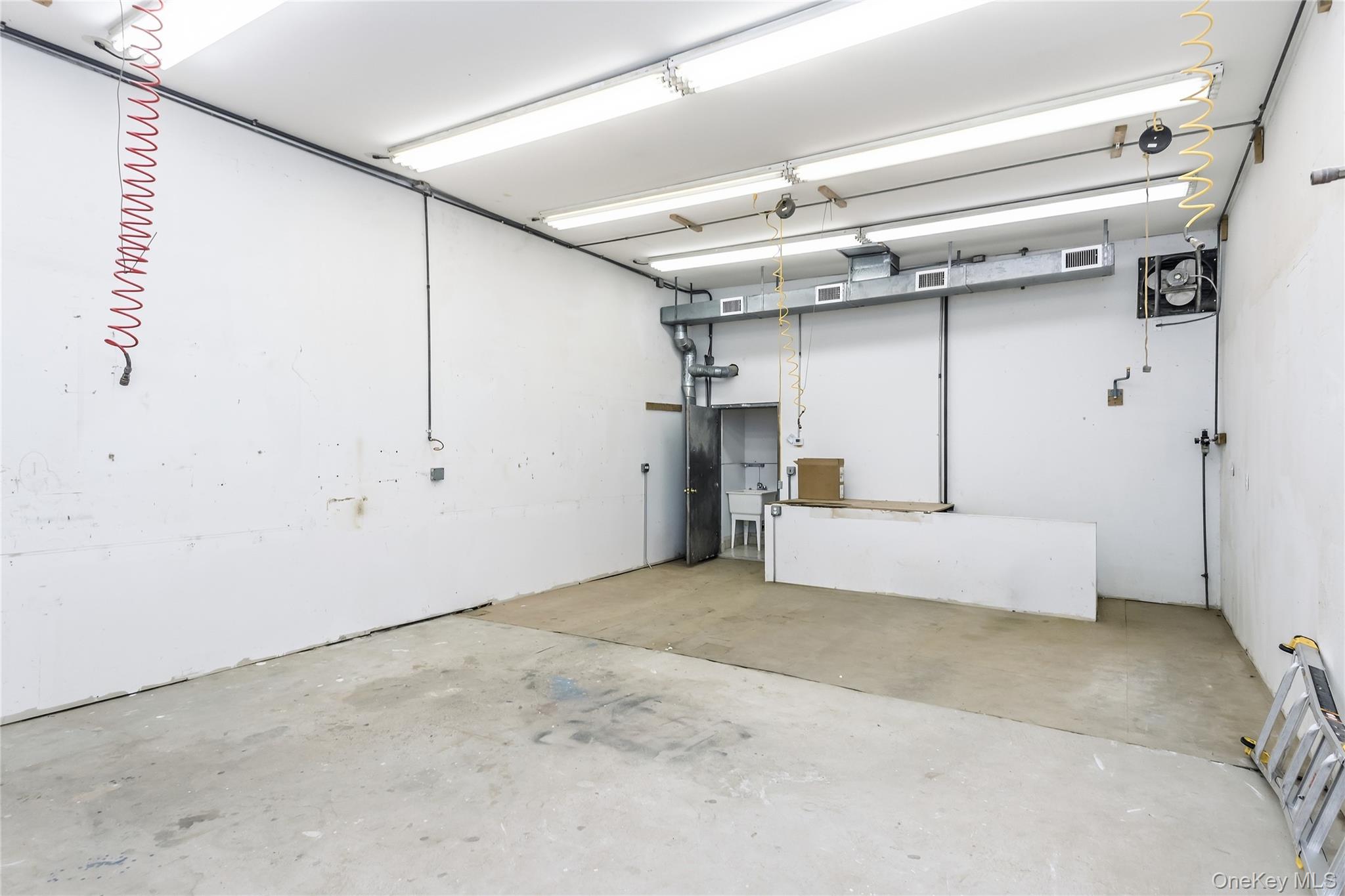 816 Hempstead Turnpike – For Rent photo 3