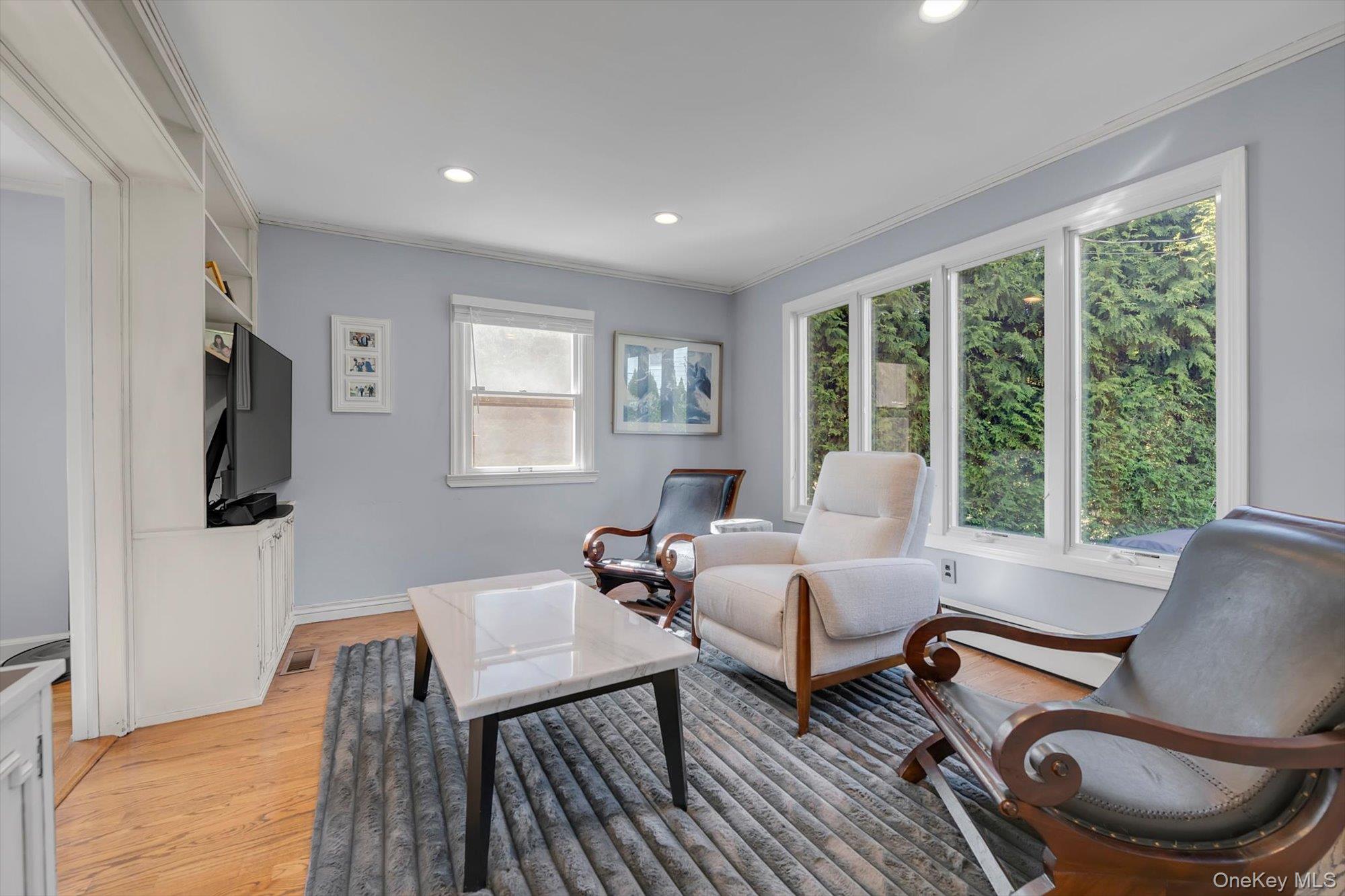 125 Crescent Lane – For Sale photo 5