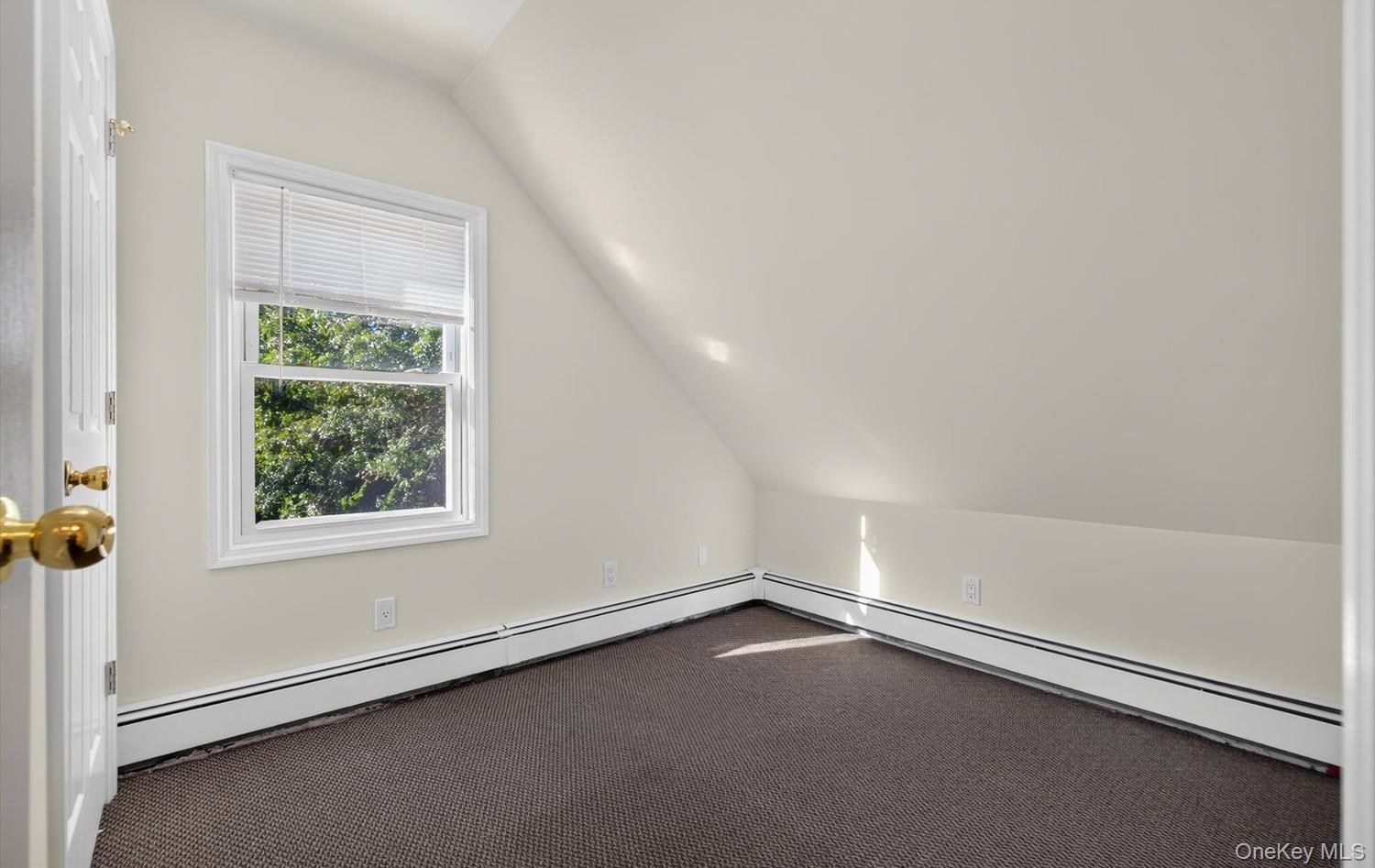 2 Austral Avenue – For Sale photo 23