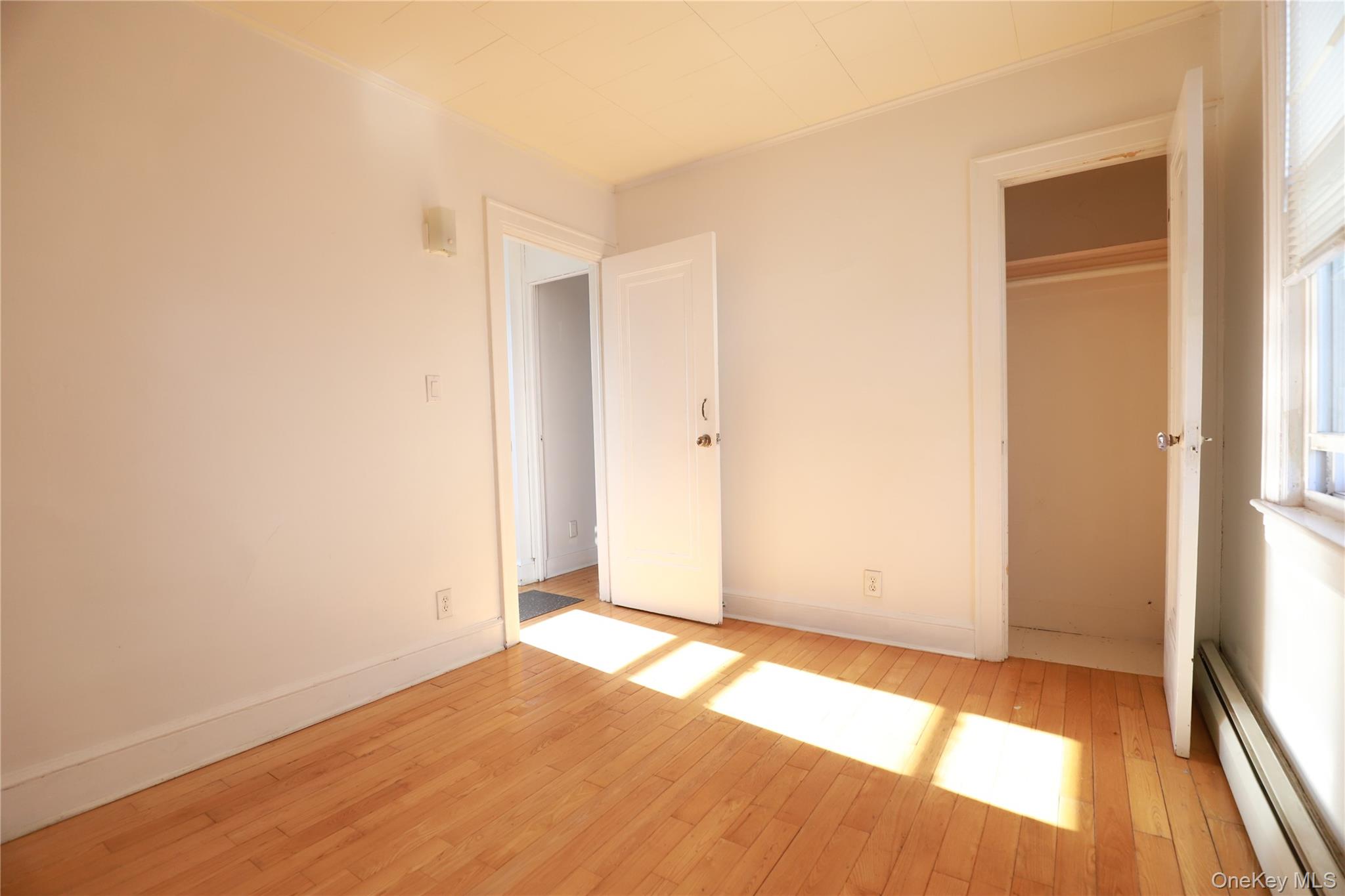 137-58 Kalmia Avenue – For Sale photo 6