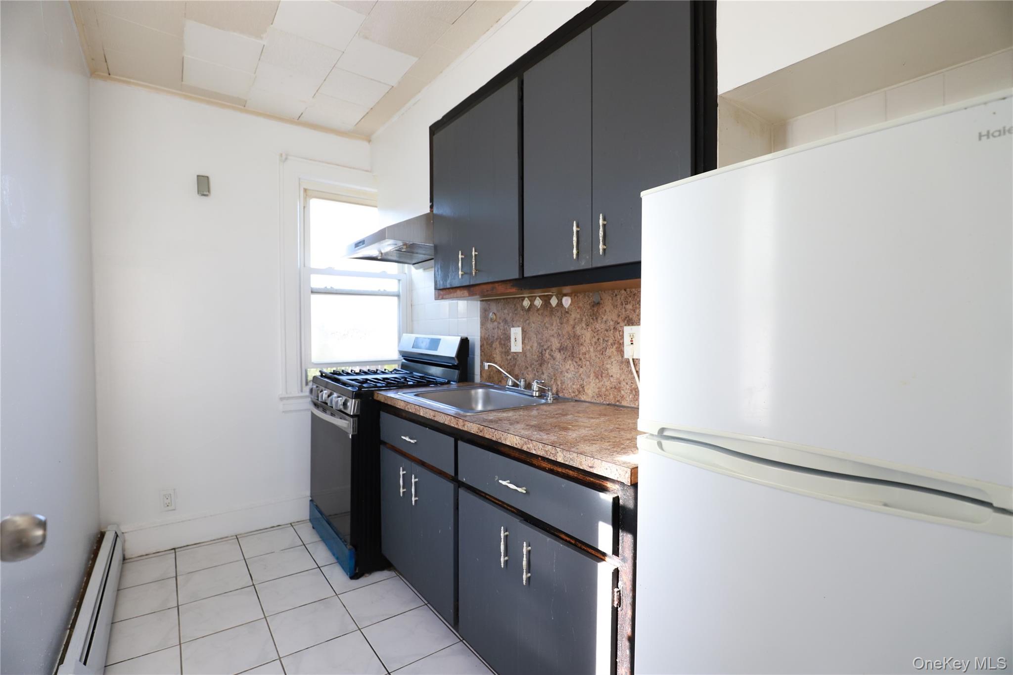 137-58 Kalmia Avenue – For Sale photo 9
