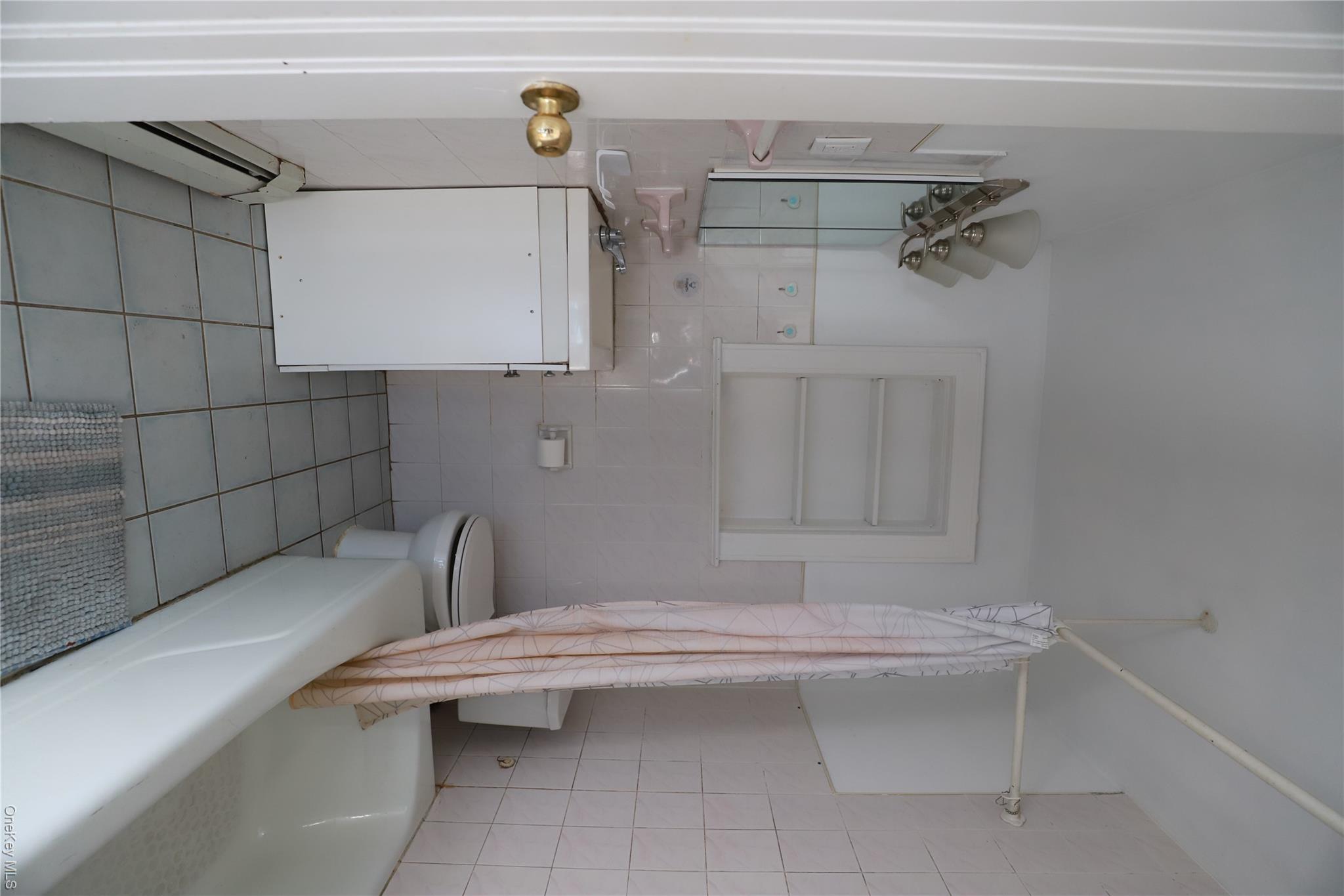 137-58 Kalmia Avenue – For Sale photo 5