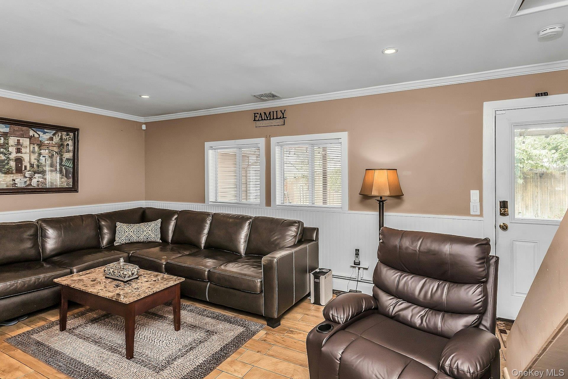 23 Summit Lane – For Sale photo 8