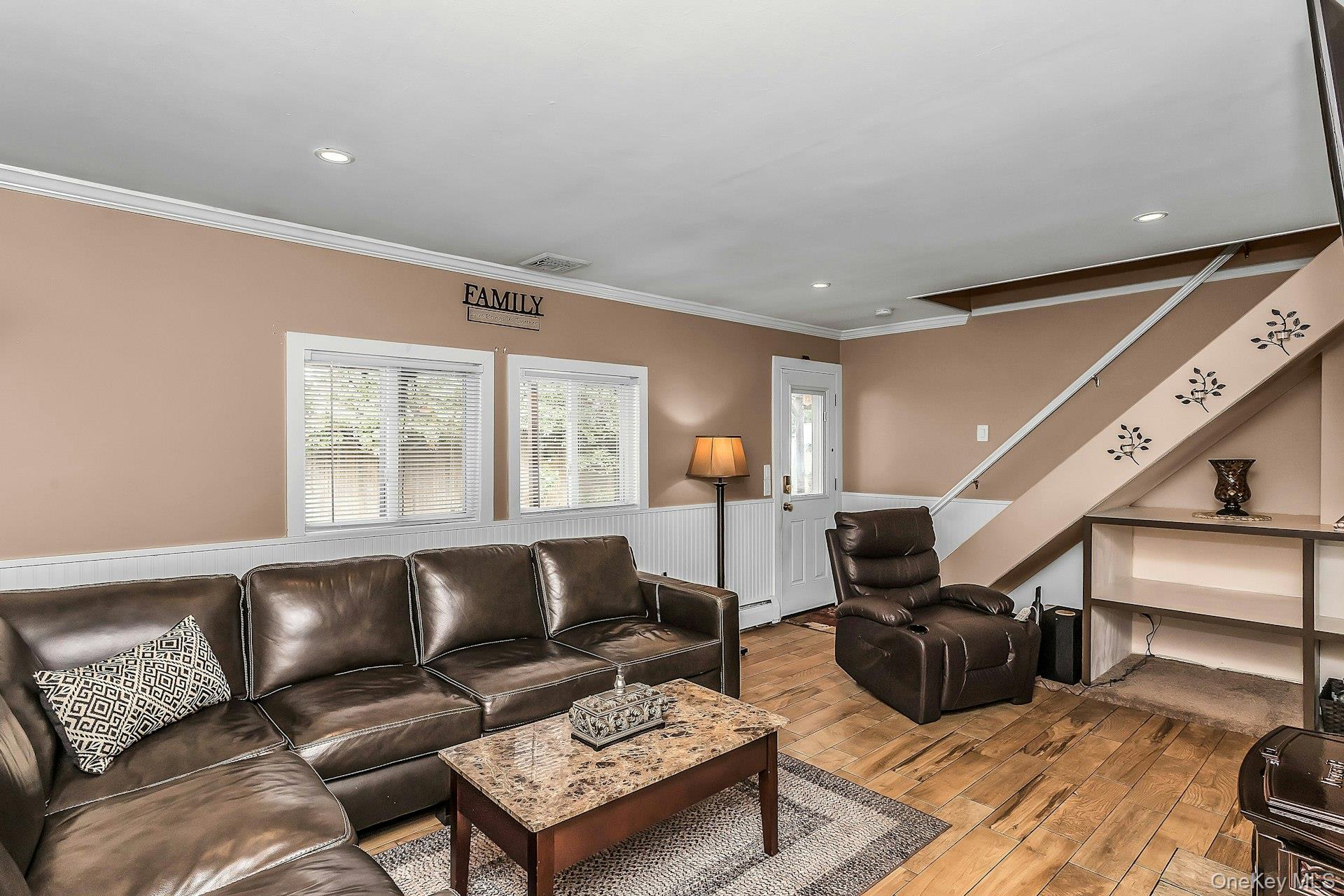 23 Summit Lane – For Sale photo 7
