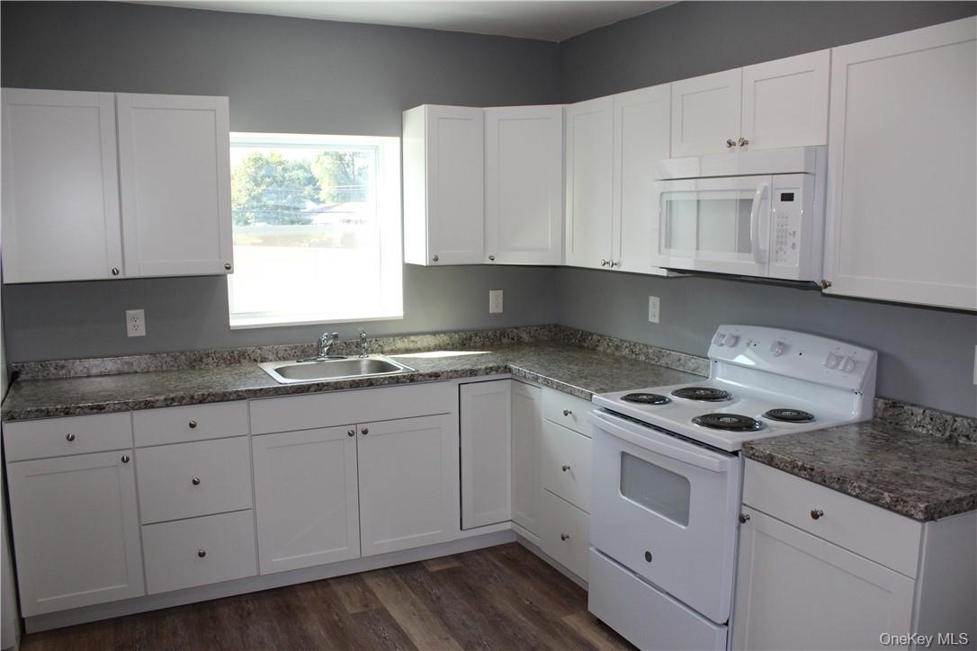 3144 Route 9W, Unit 3 photo 2