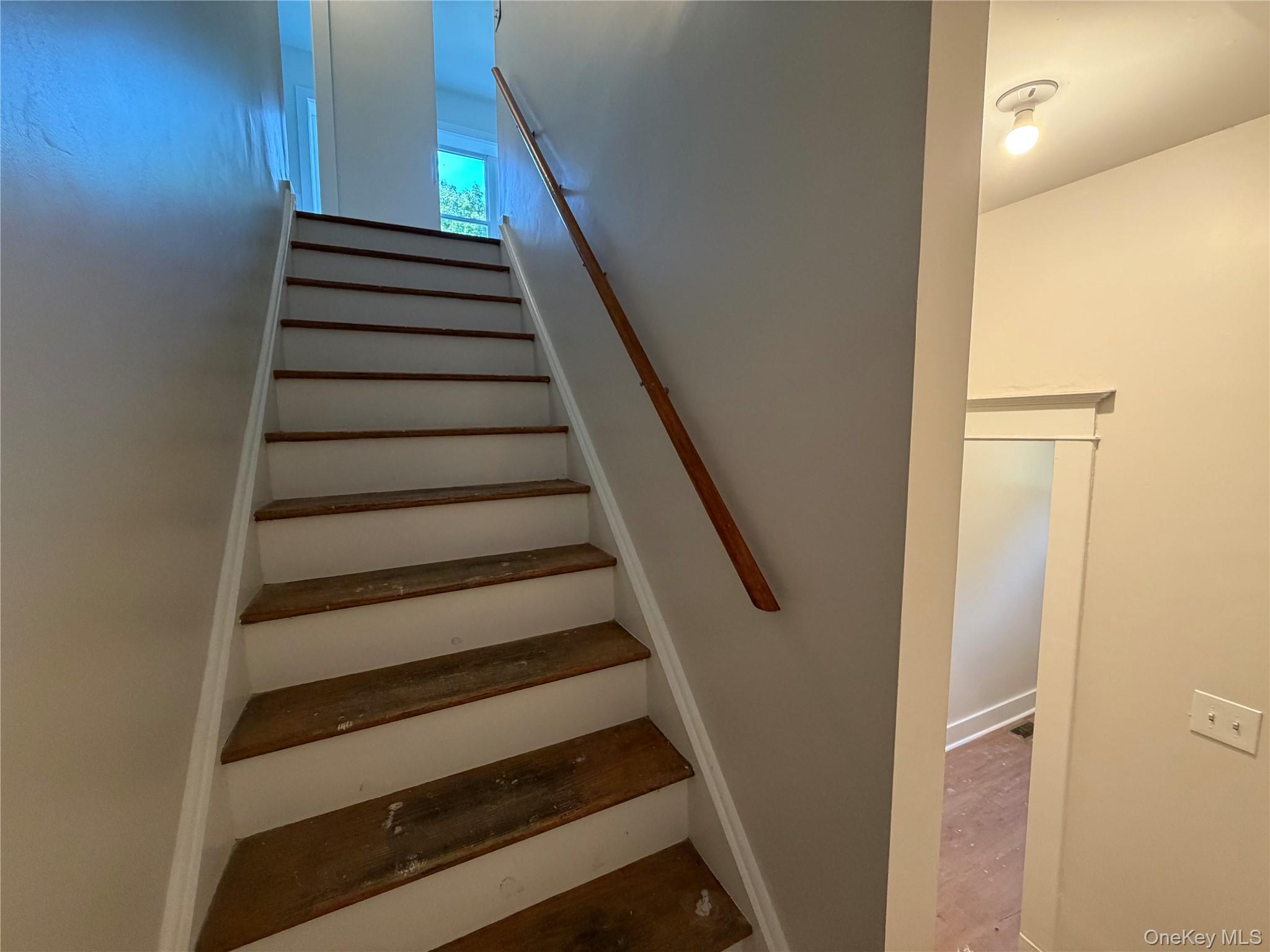 55 Bona Ventura Avenue, Unit 2 photo 5