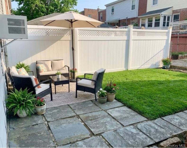 136-67 72 Avenue – For Sale photo 2
