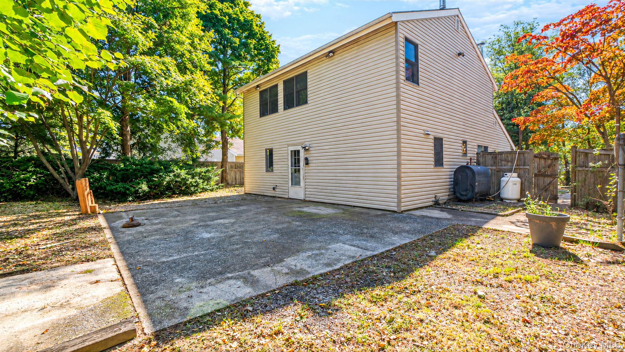 54 Rustic Avenue – For Sale photo 3