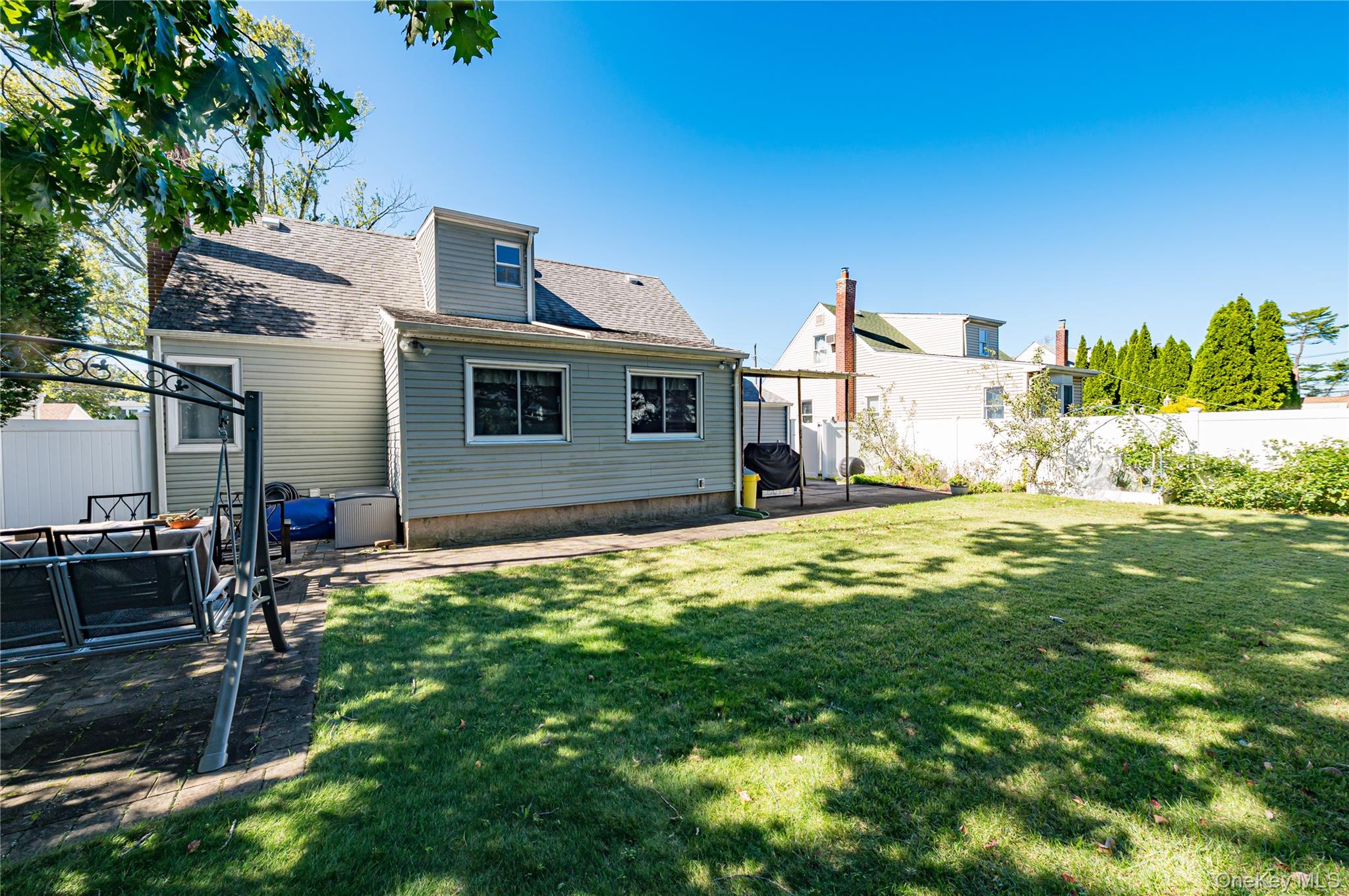 9 PO Lane – For Sale photo 3