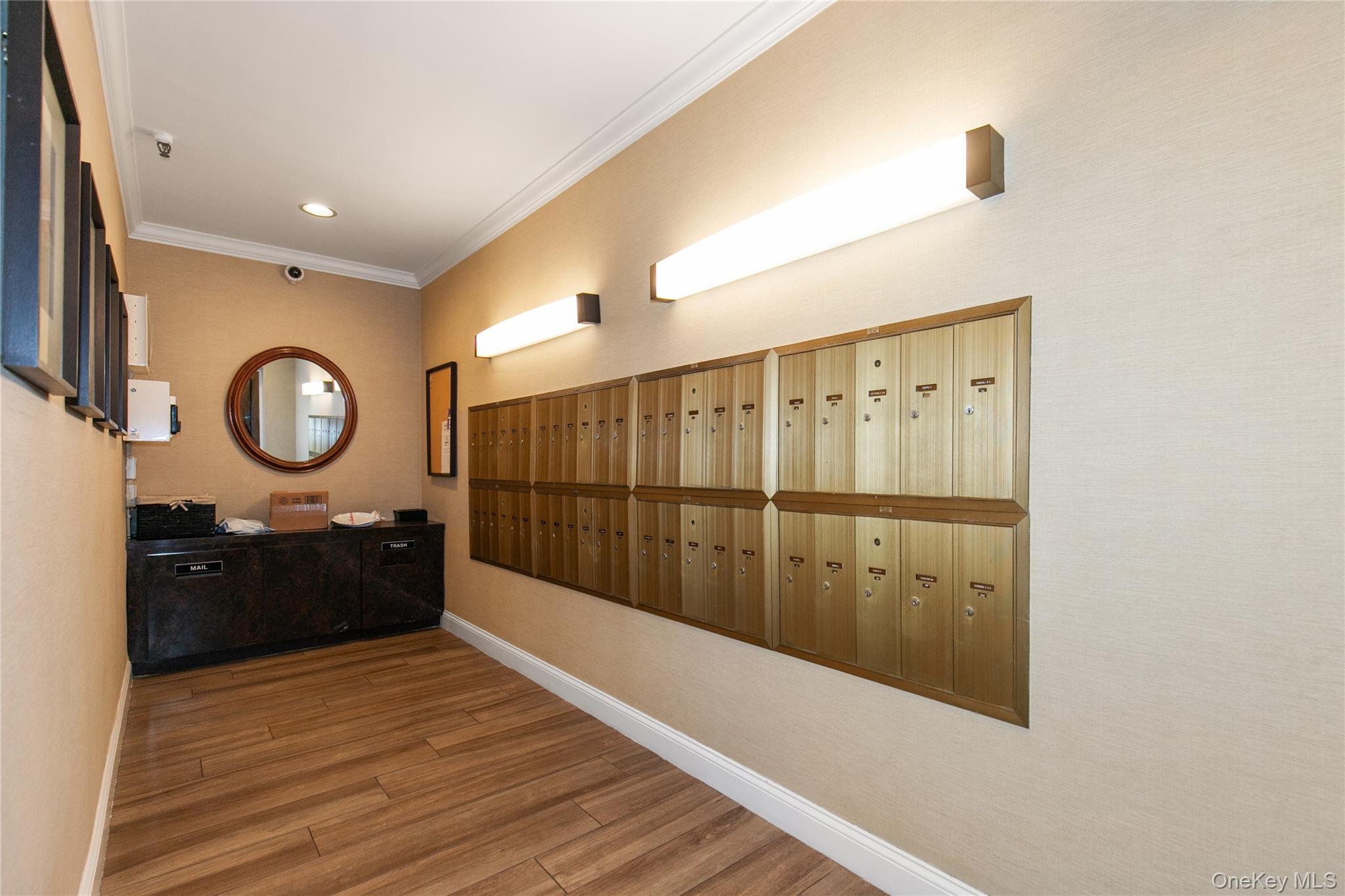21 Chapel Place Chapel Place, Unit 3J photo 3
