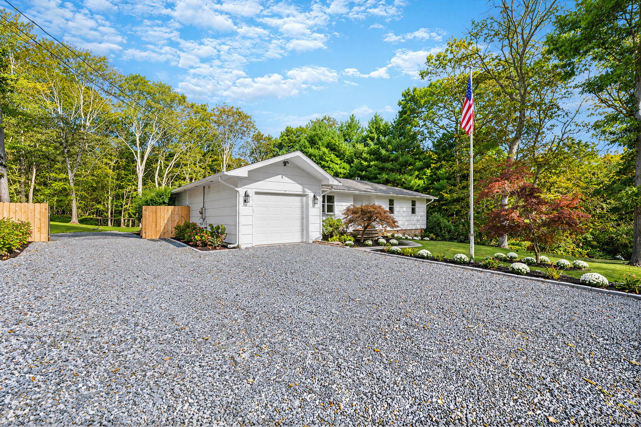 65 Oak Drive – For Sale photo 3