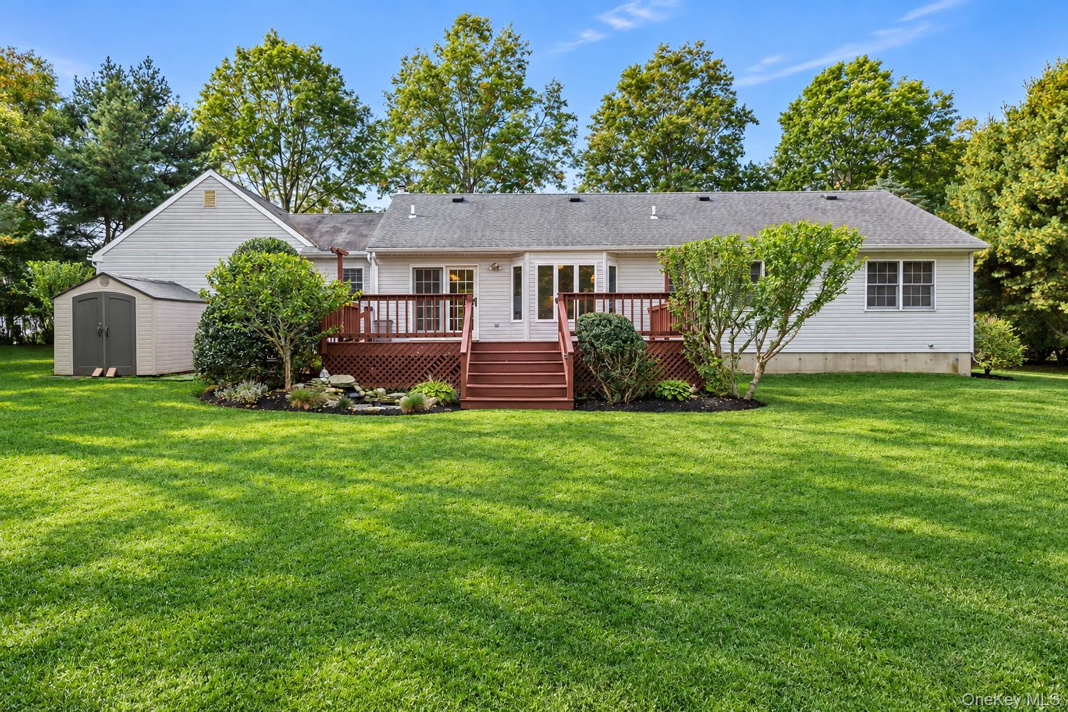 2380 Laurel Avenue – For Sale photo 15