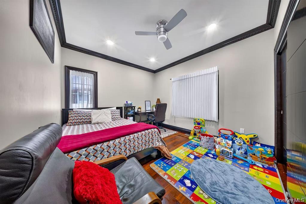 242-14 83rd Avenue – For Sale photo 12