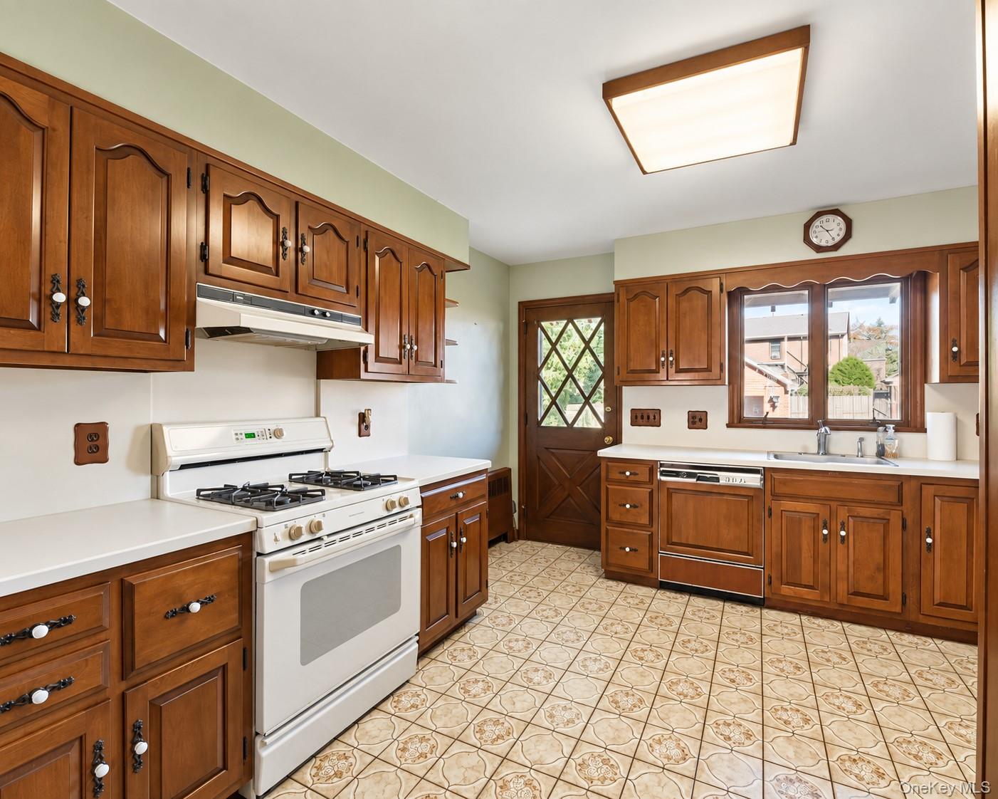84 Davenport Avenue – For Sale photo 6