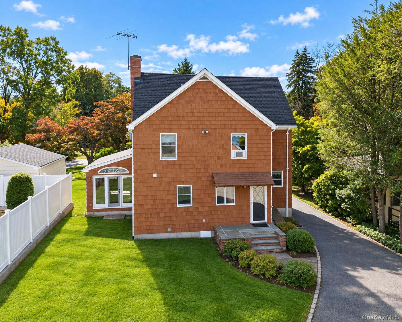 84 Davenport Avenue – For Sale photo 2
