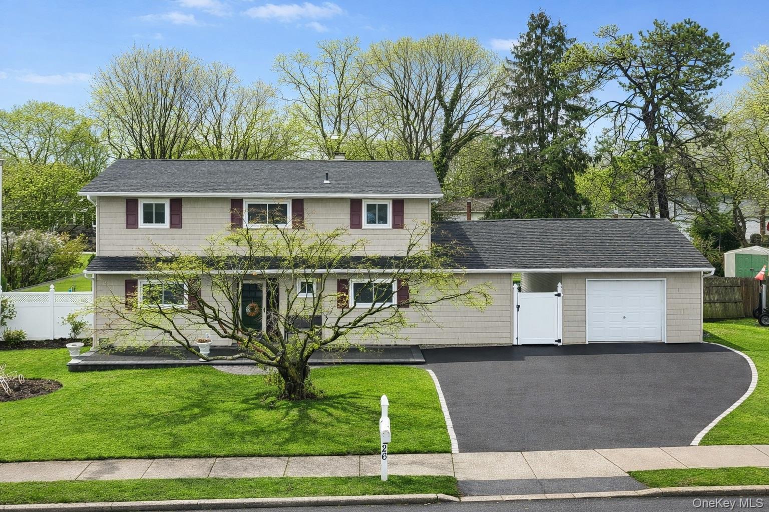 26 Stevenson Place – For Sale