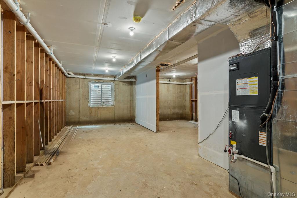 17 Lazer Court, Unit 111 photo 22