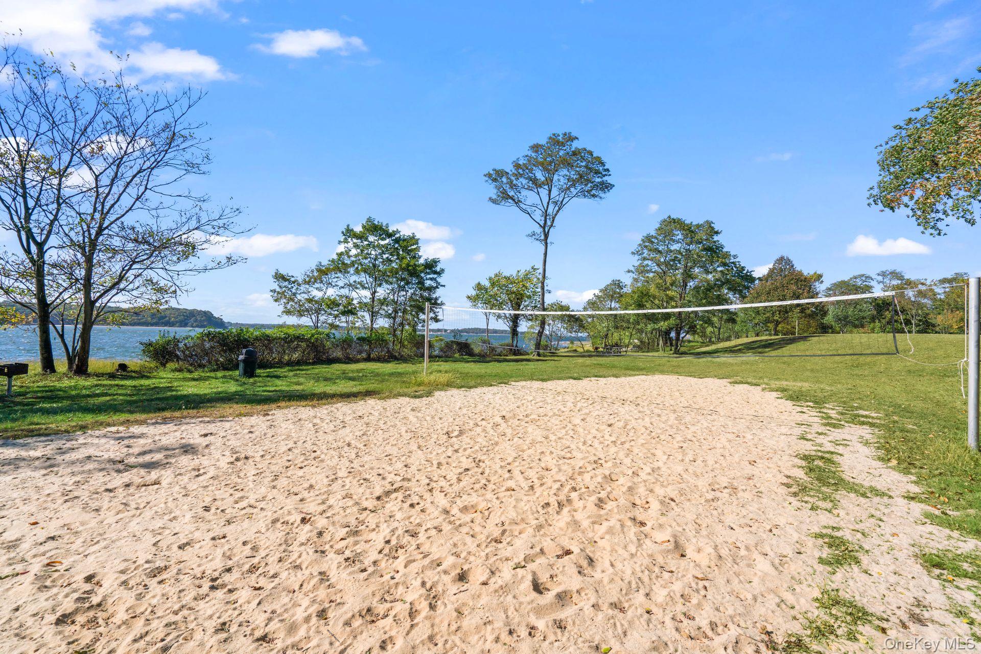 383 W Neck Road – For Sale photo 46